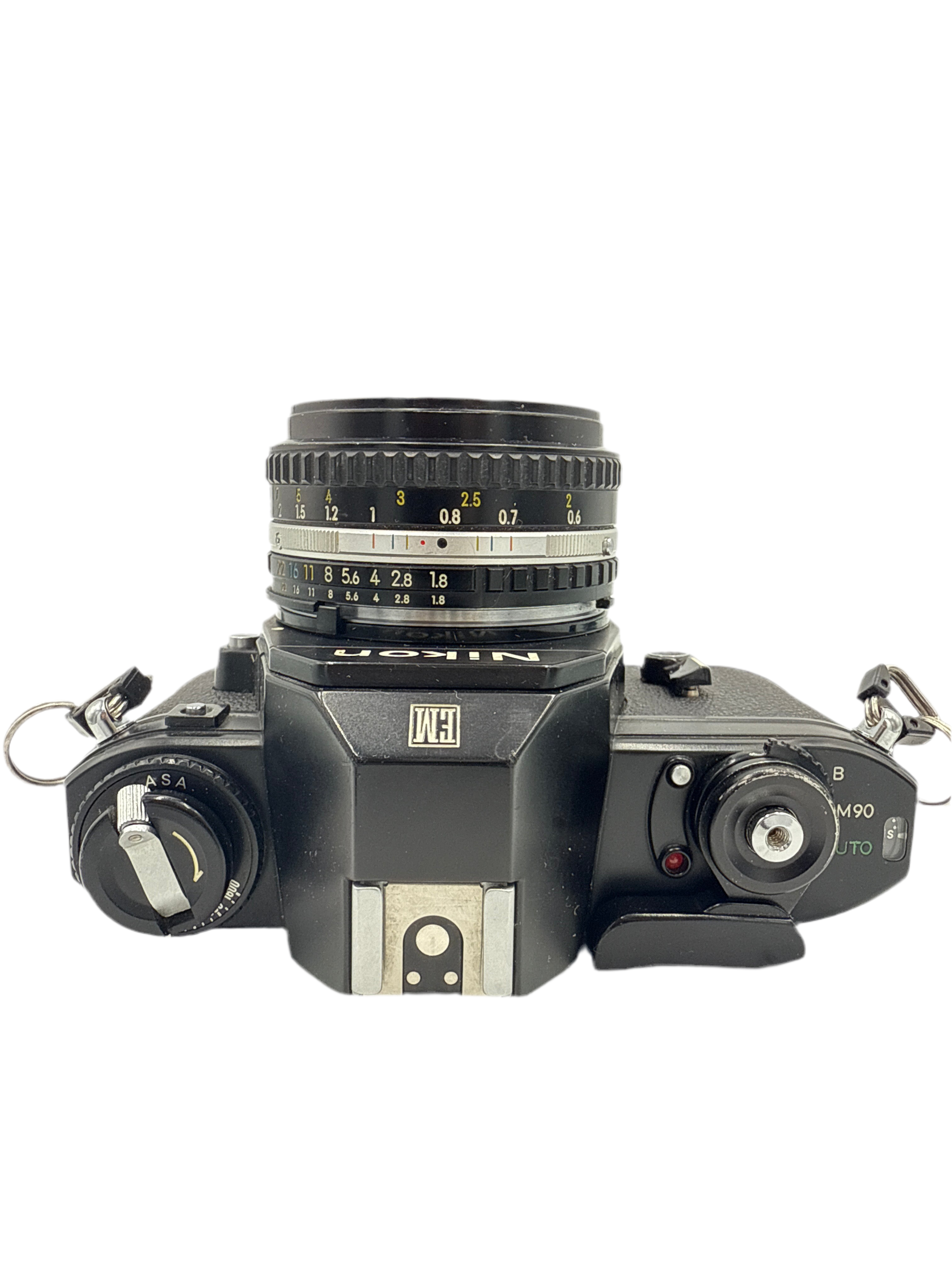 NIKON EM w/ NIKKOR Ai 50mm F1.8 #97