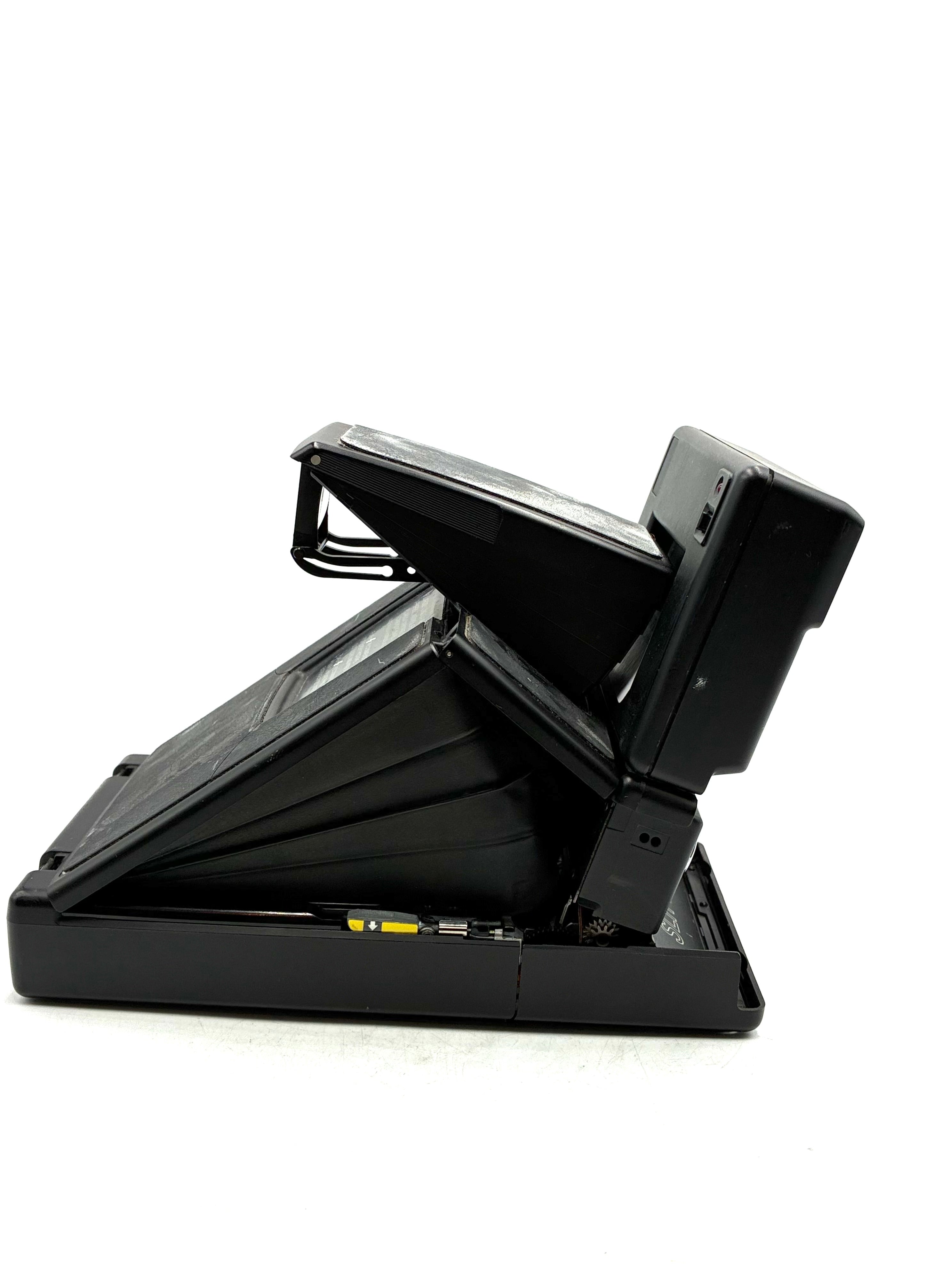 USED Polaroid SLR 680 Camera W/ Flash