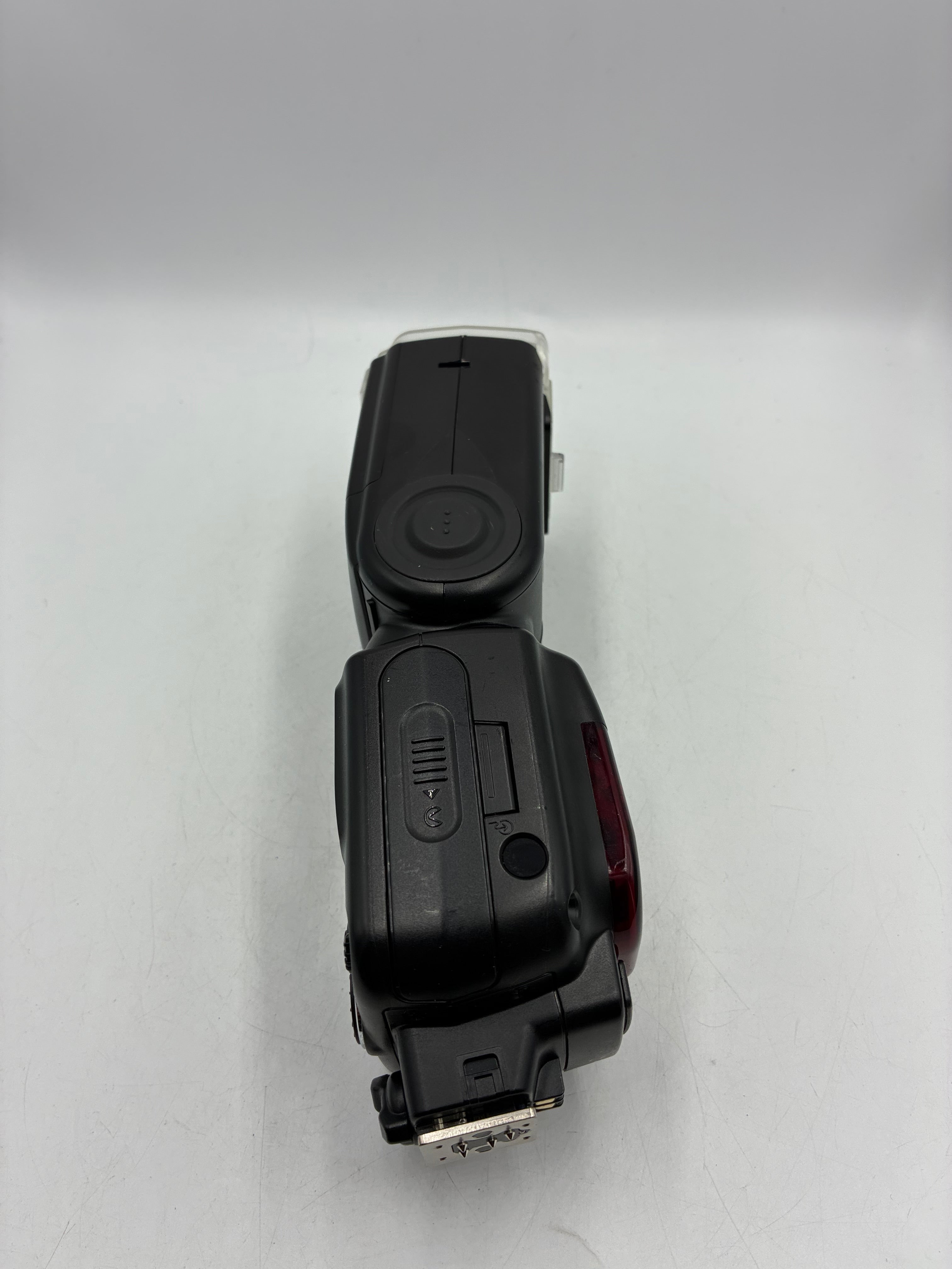 USED Nikon SB-900 Speedlight Flash