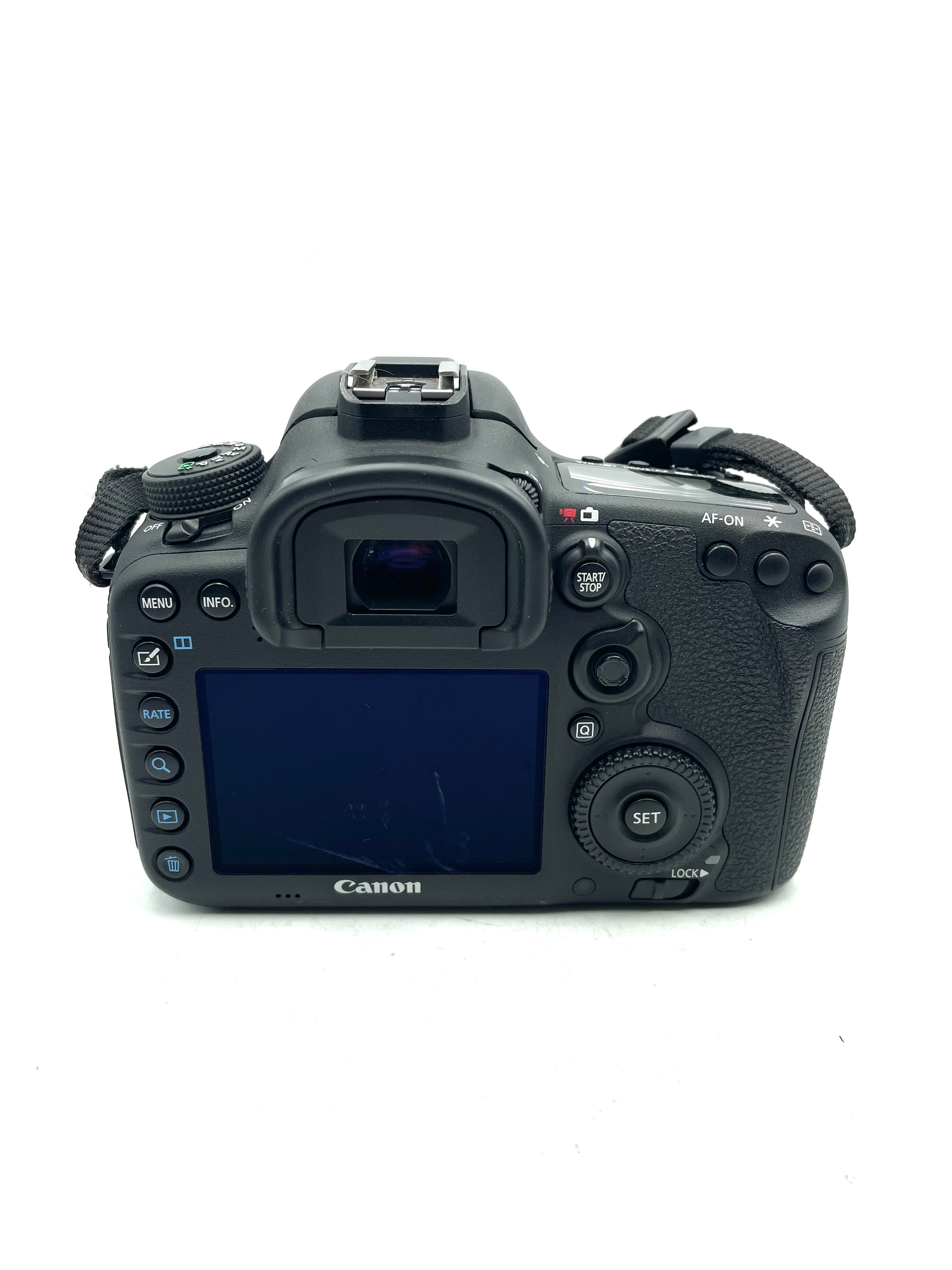 USED Canon EOS 7D Mark II DSLR Camera