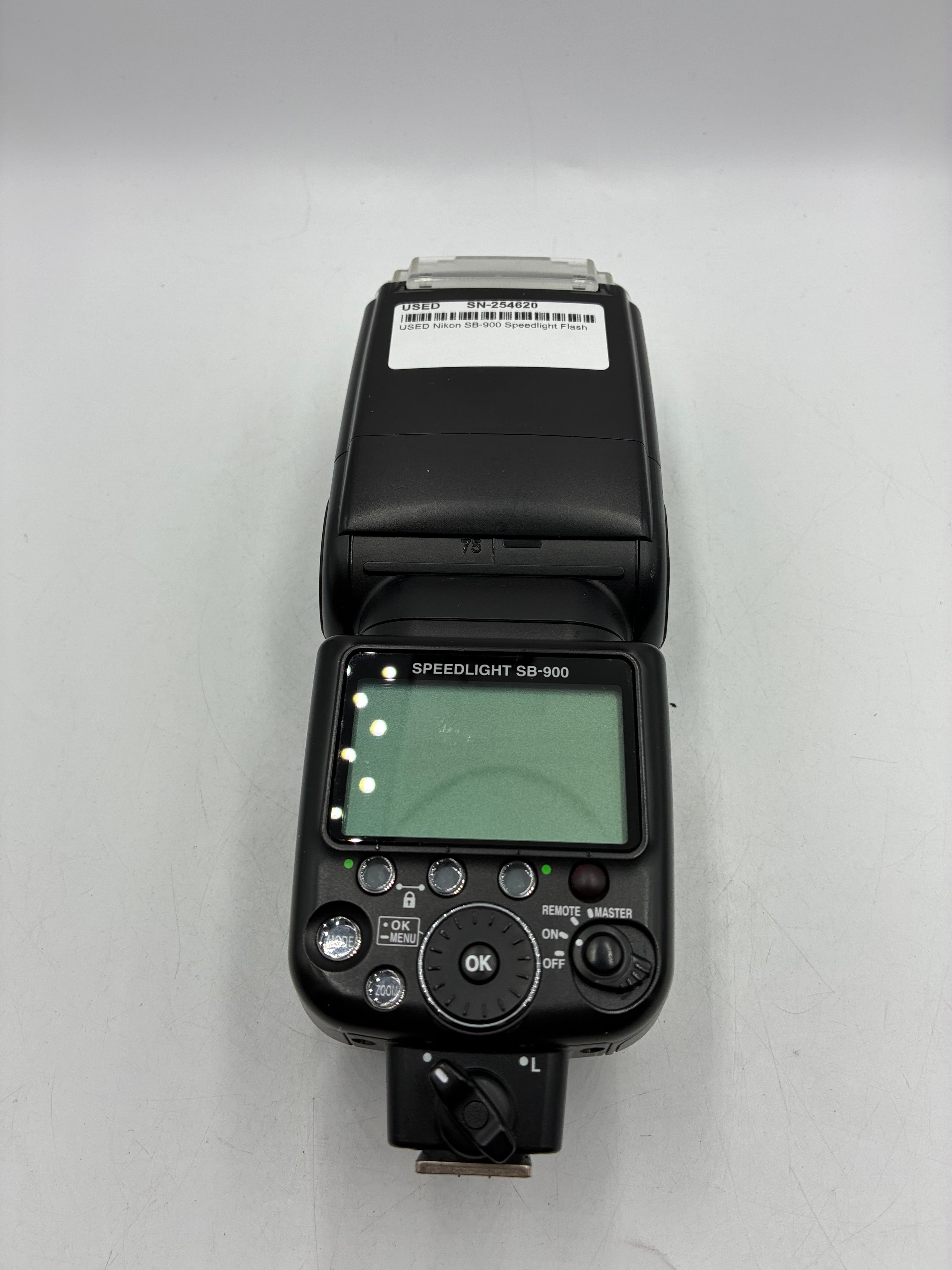 USED Nikon SB-900 Speedlight Flash