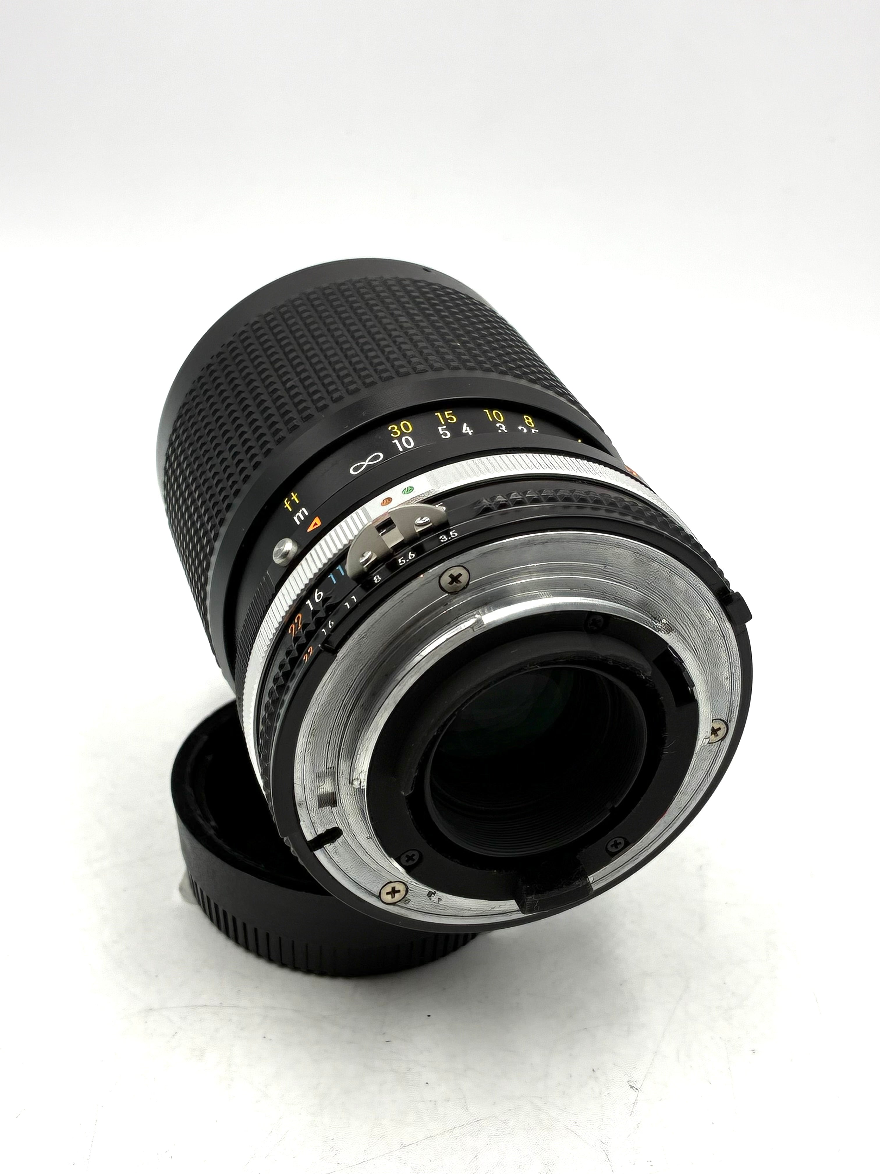 USED Nikon 35-105mm F3.5-4.5 AIS Lens