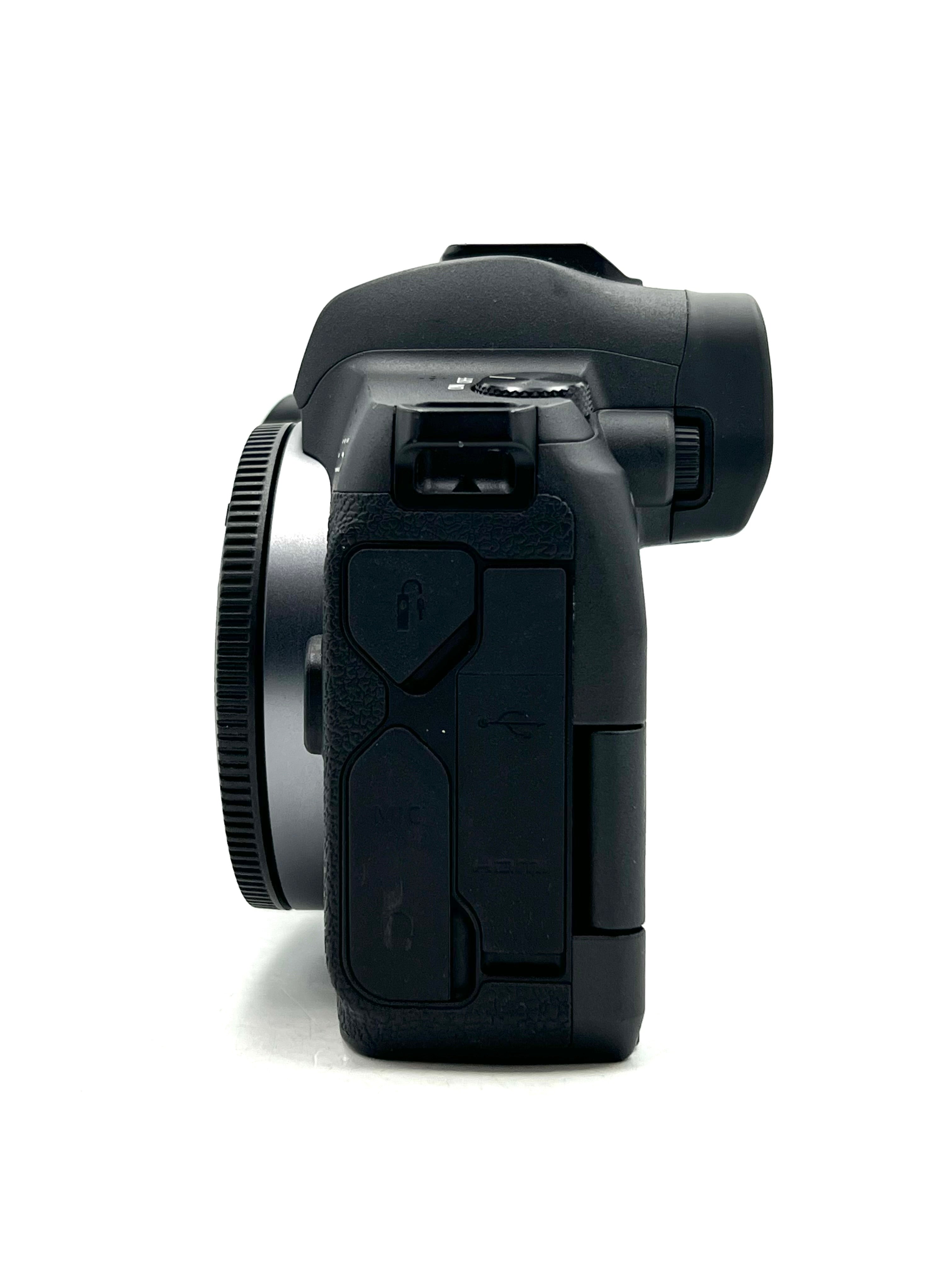 USED Canon EOS R Mirrorless Full-Frame Digital Camera Body