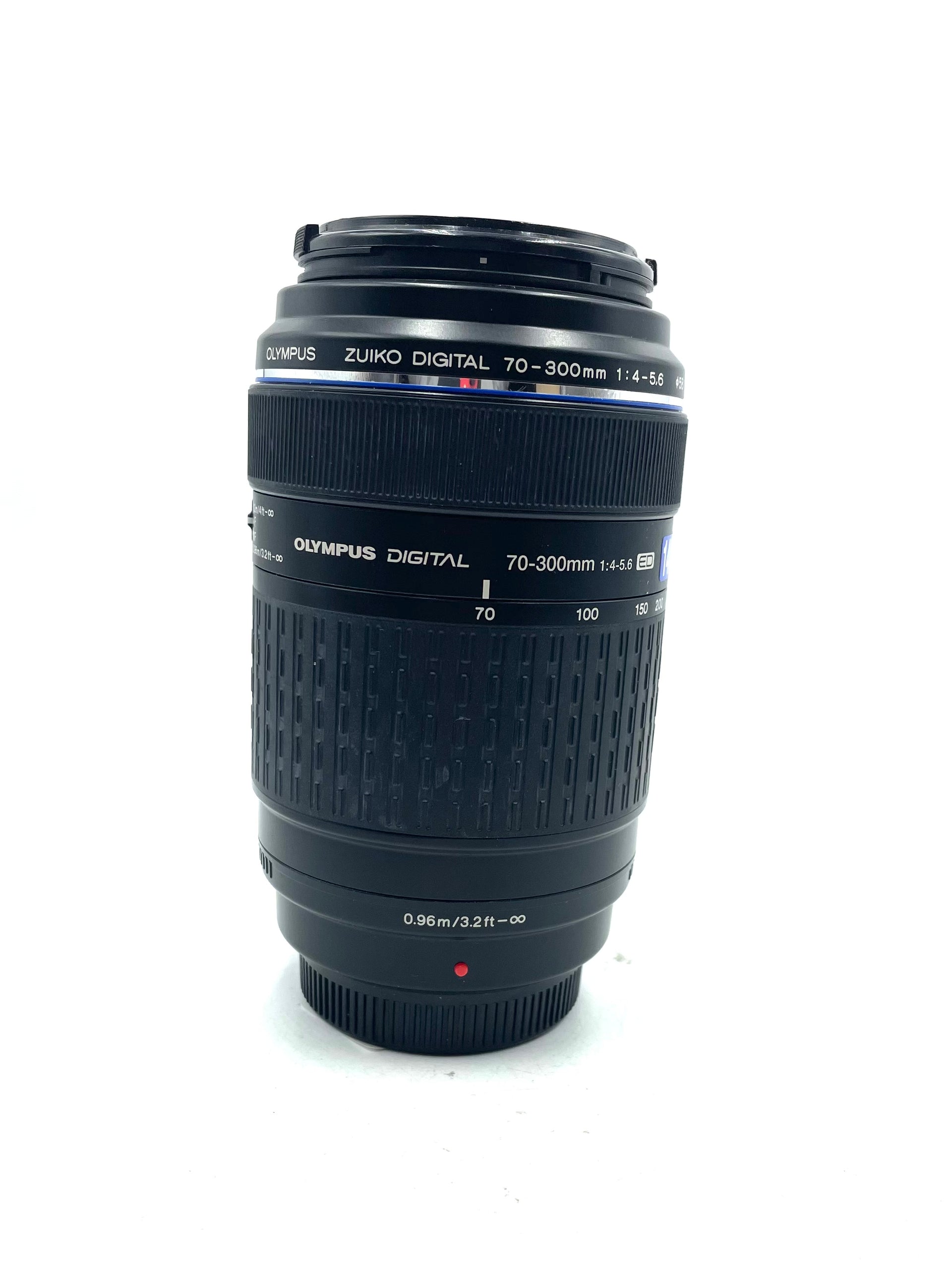 Olympus M. Zuiko Digital ED 40-150mm f4.0 - 5.6 R pour Micro Four Thirds - Argent - Royal Photo