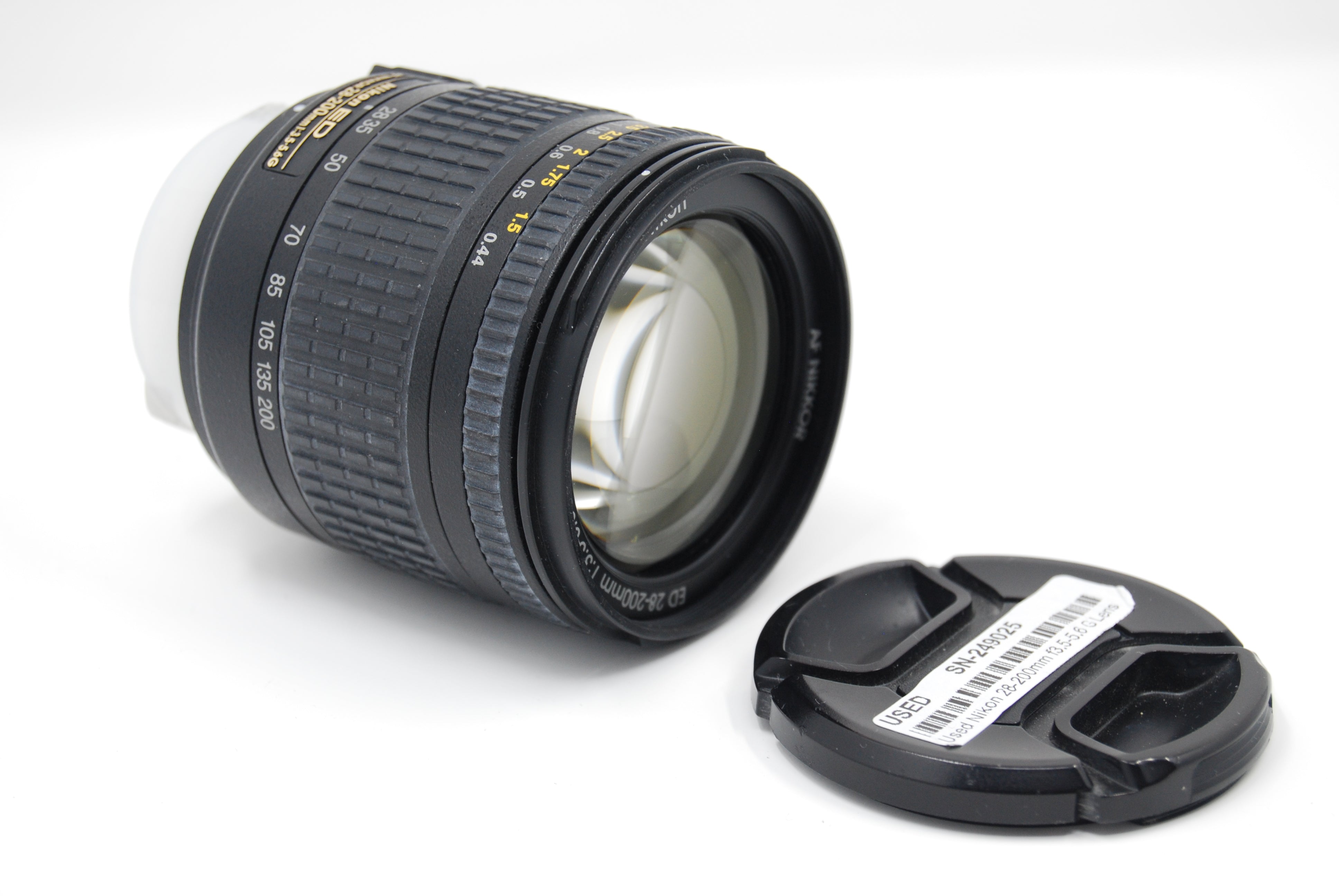 Used Nikon 28-200mm f3.5-5.6 G Lens