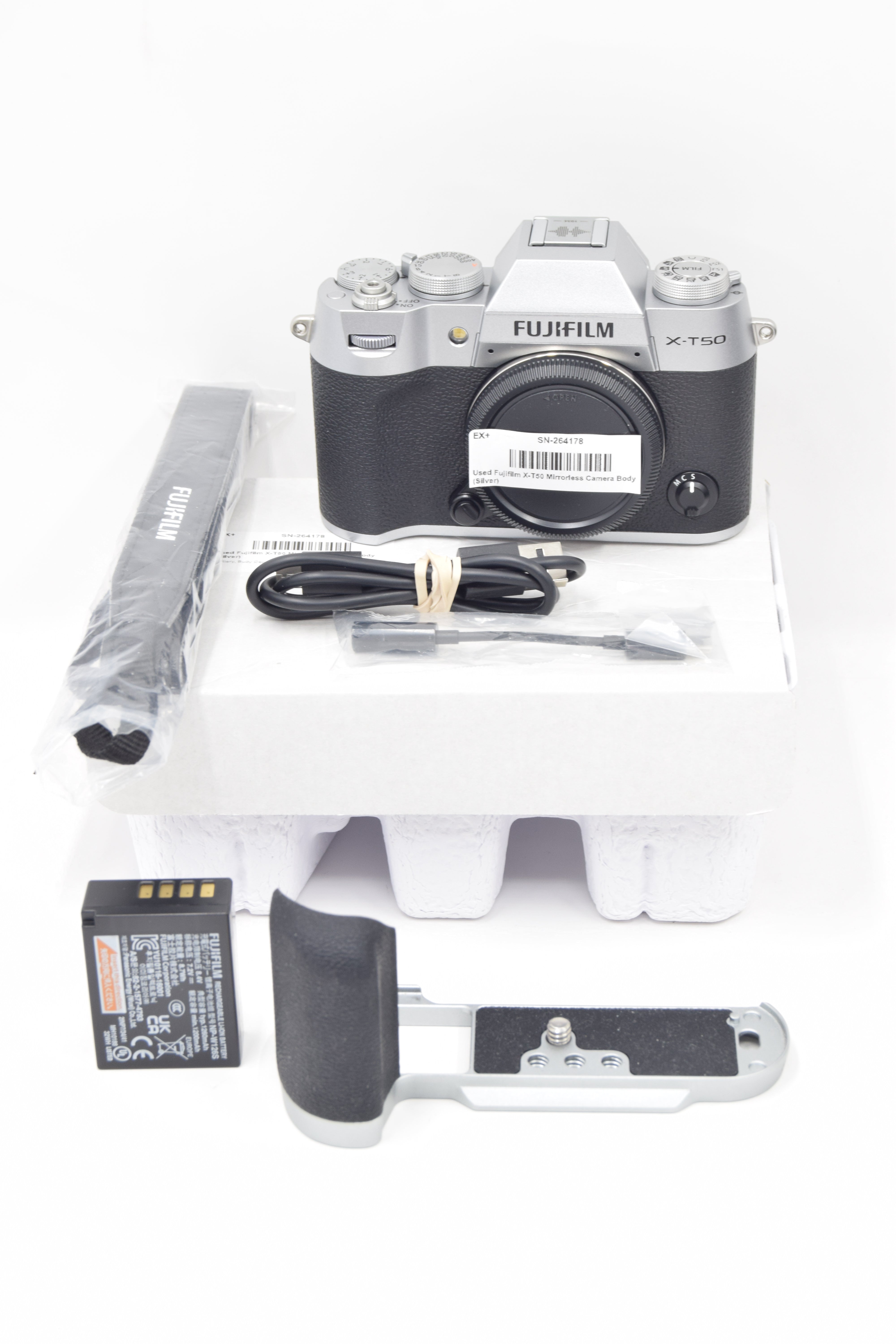 Used Fujifilm X-T50 Mirrorless Camera Body (Silver)