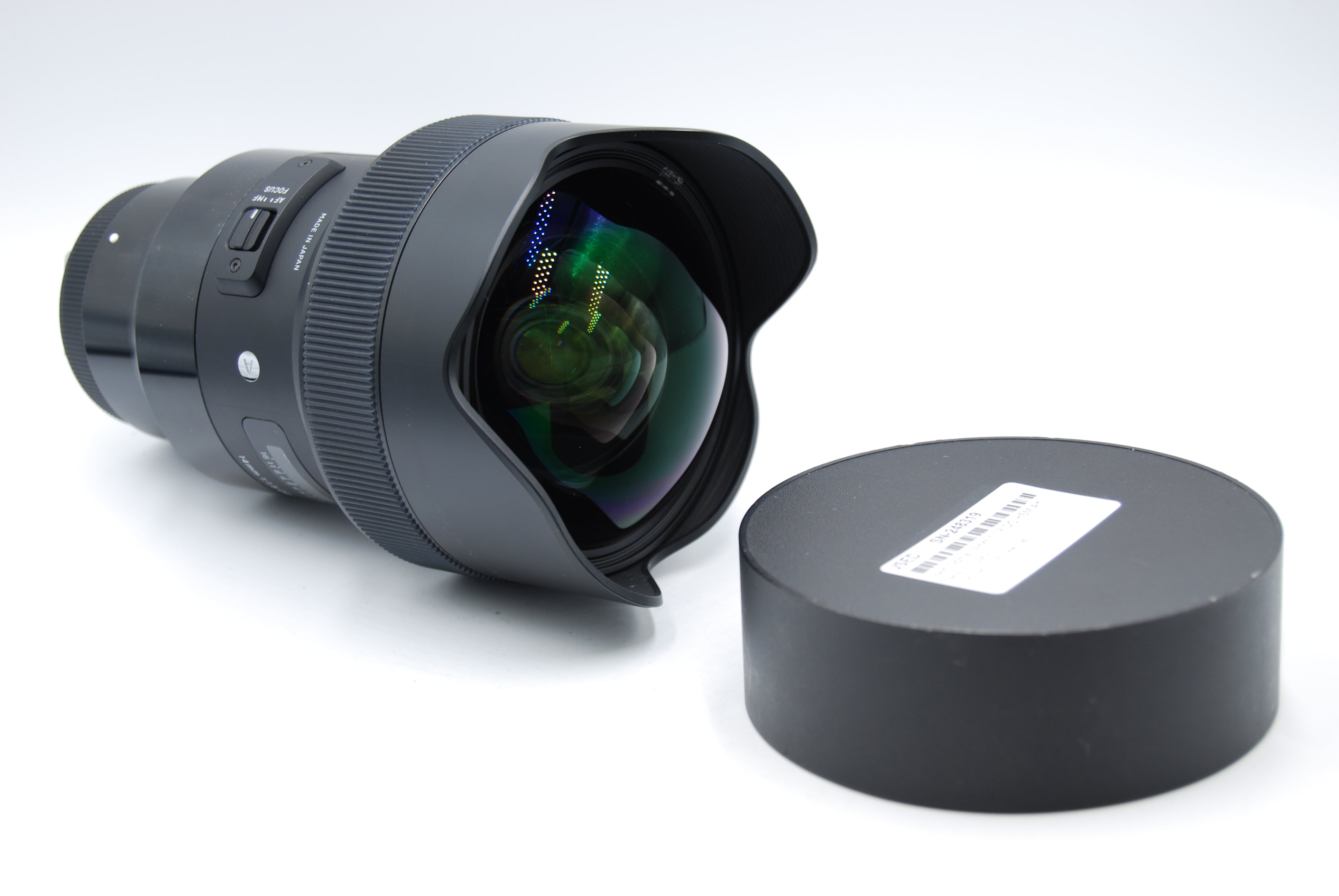 Used Sigma 14mm f/1.8 DG HSM Art Lens for Sony