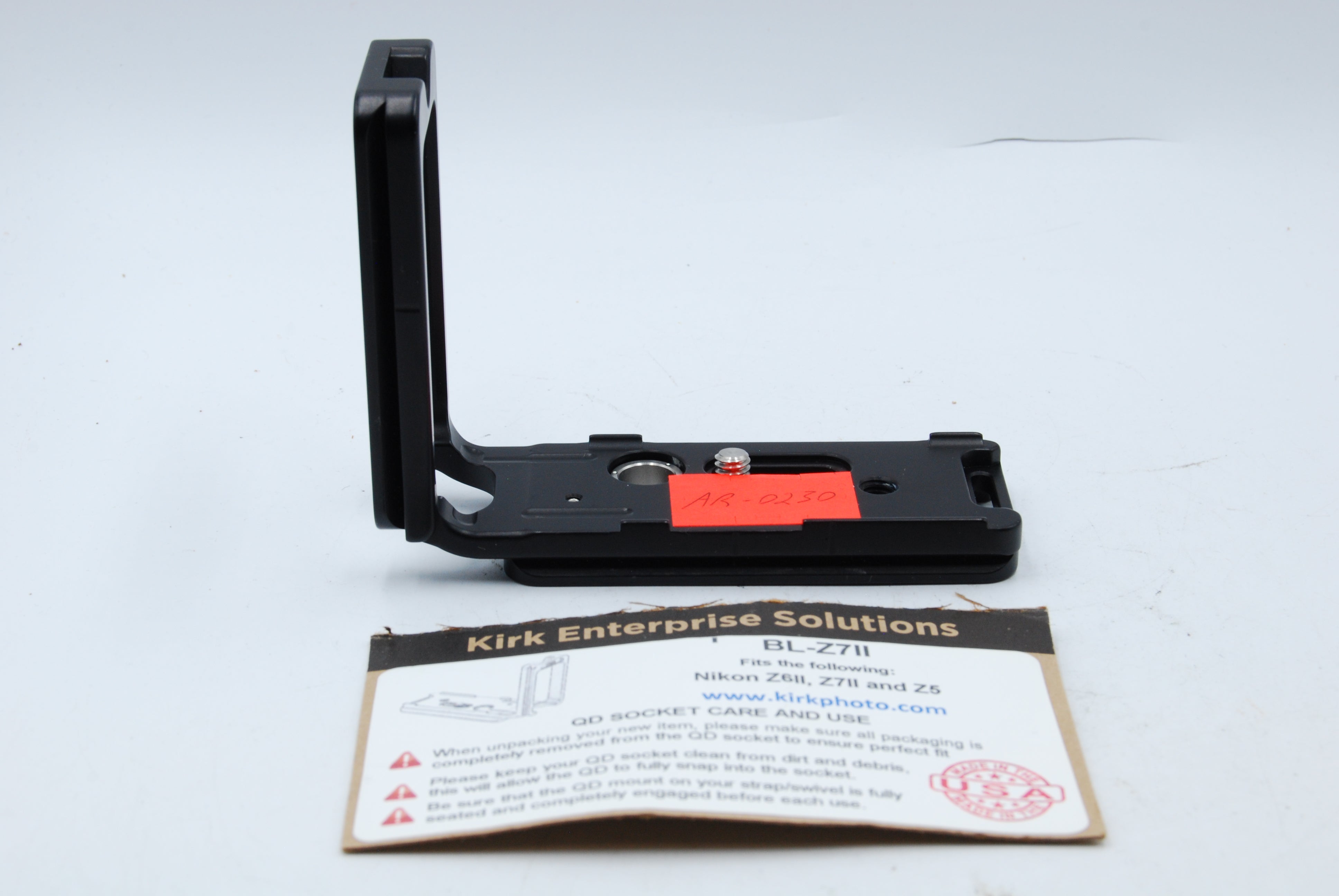 Kirk BL-Z7II L-Bracket for Nikon Z6II, Z7II and Z5 (0230)