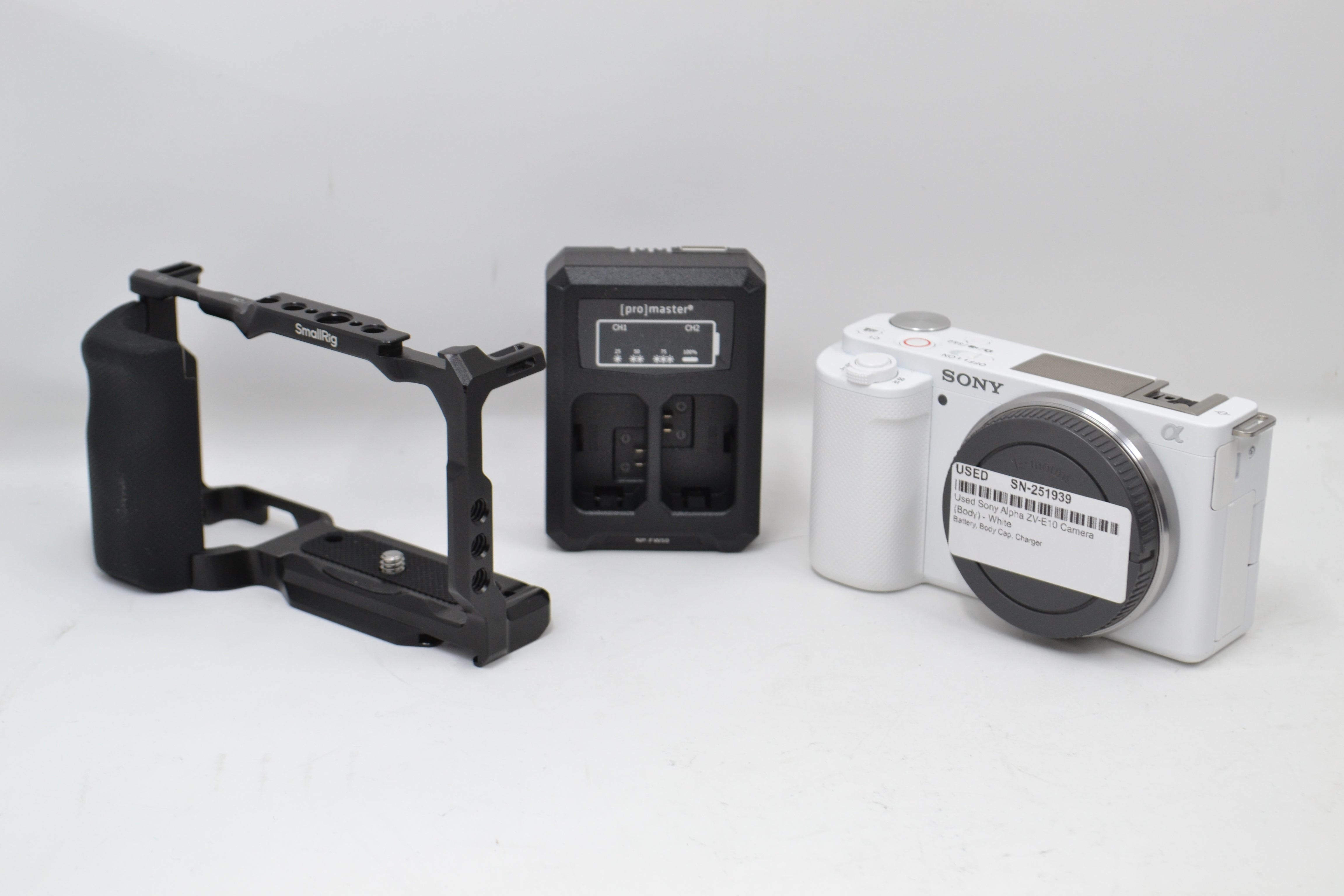 Used Sony Alpha ZV-E10 Camera (Body) - White