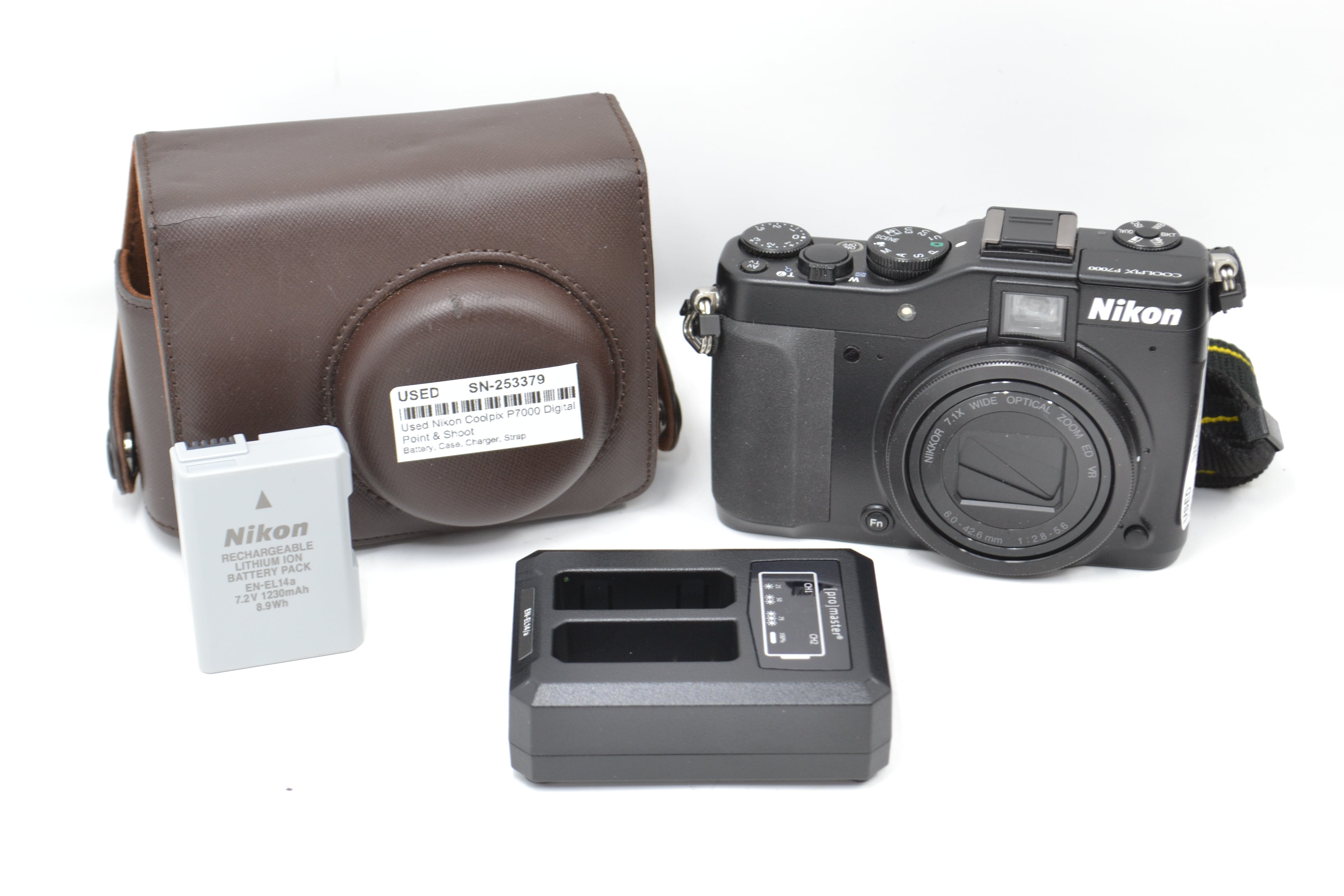 Used Nikon Coolpix P7000 Digital Point & Shoot