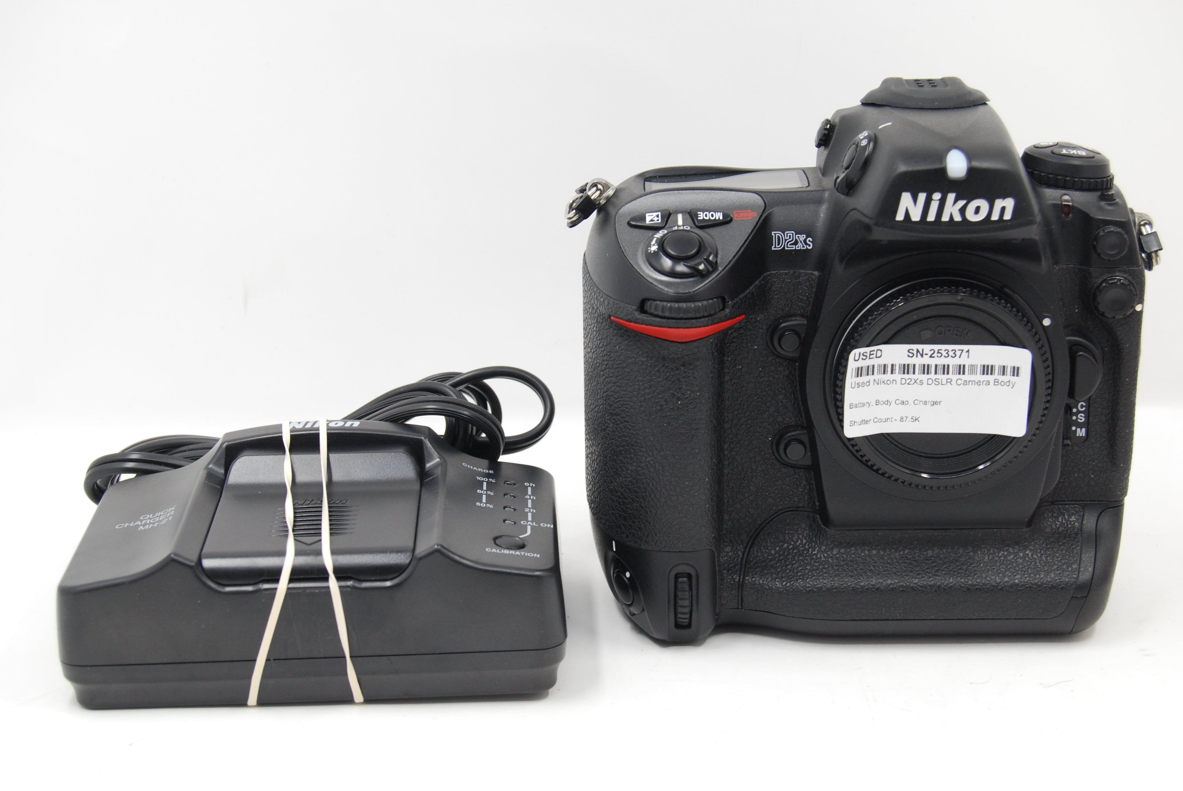 Used Nikon D2Xs DSLR Camera Body
