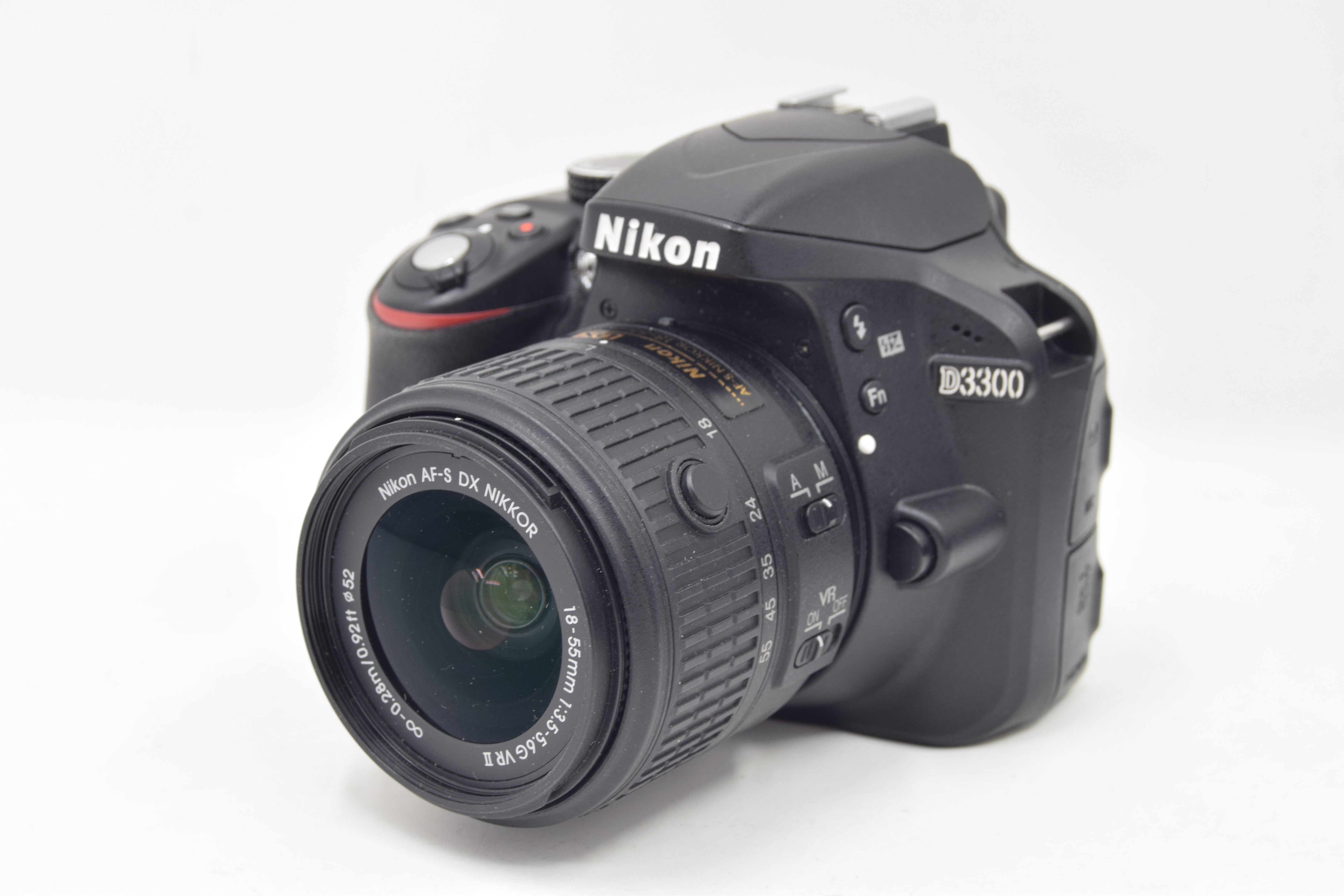 Used Nikon D3300 DLSR Camera w/ 18-55mm VR II  Lens Kit (Black)