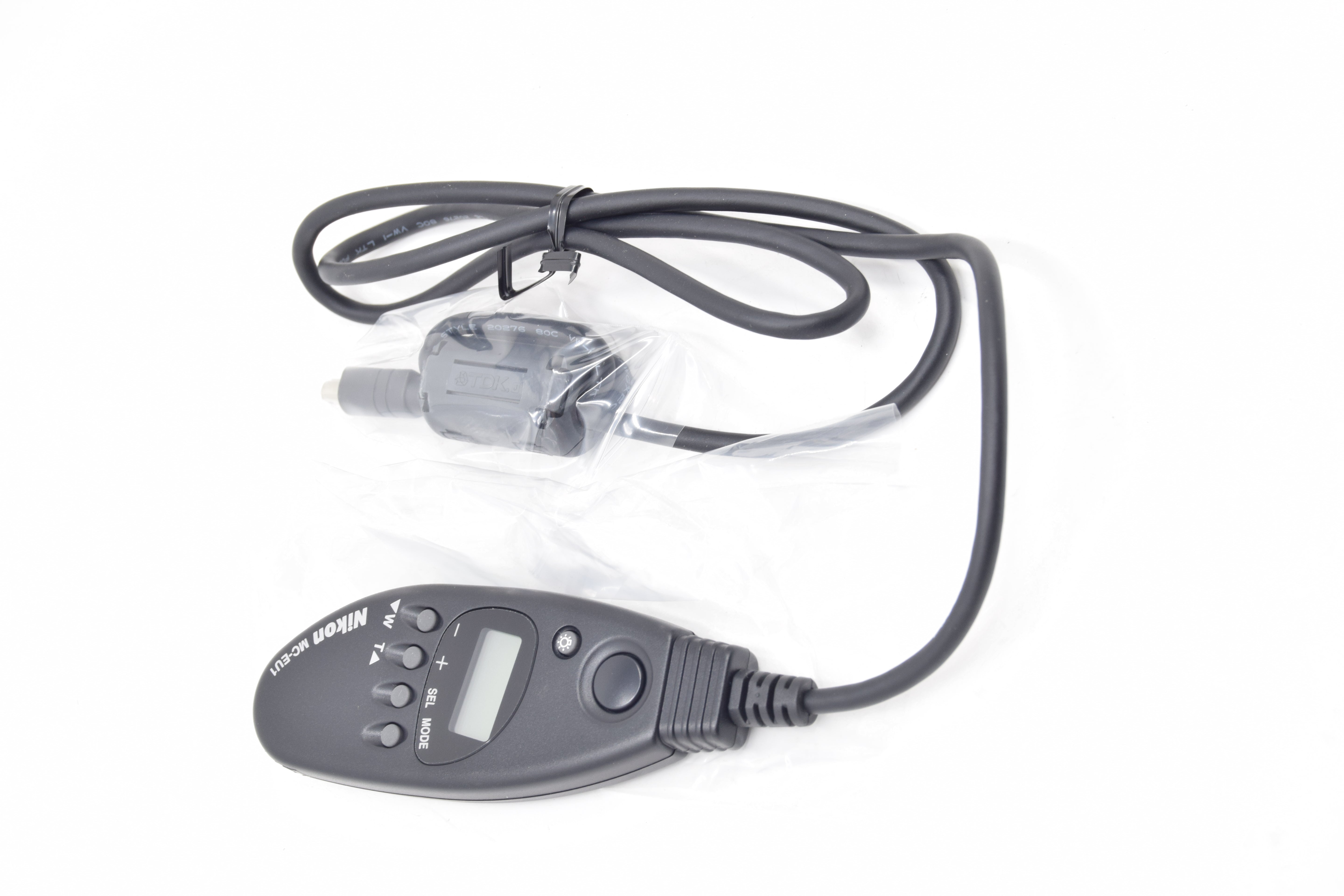 Used Nikon MC-EU1 Remote Release Cord for Coolpix 4300, 4500, 5000, 5700 & 8700 Digital Cameras