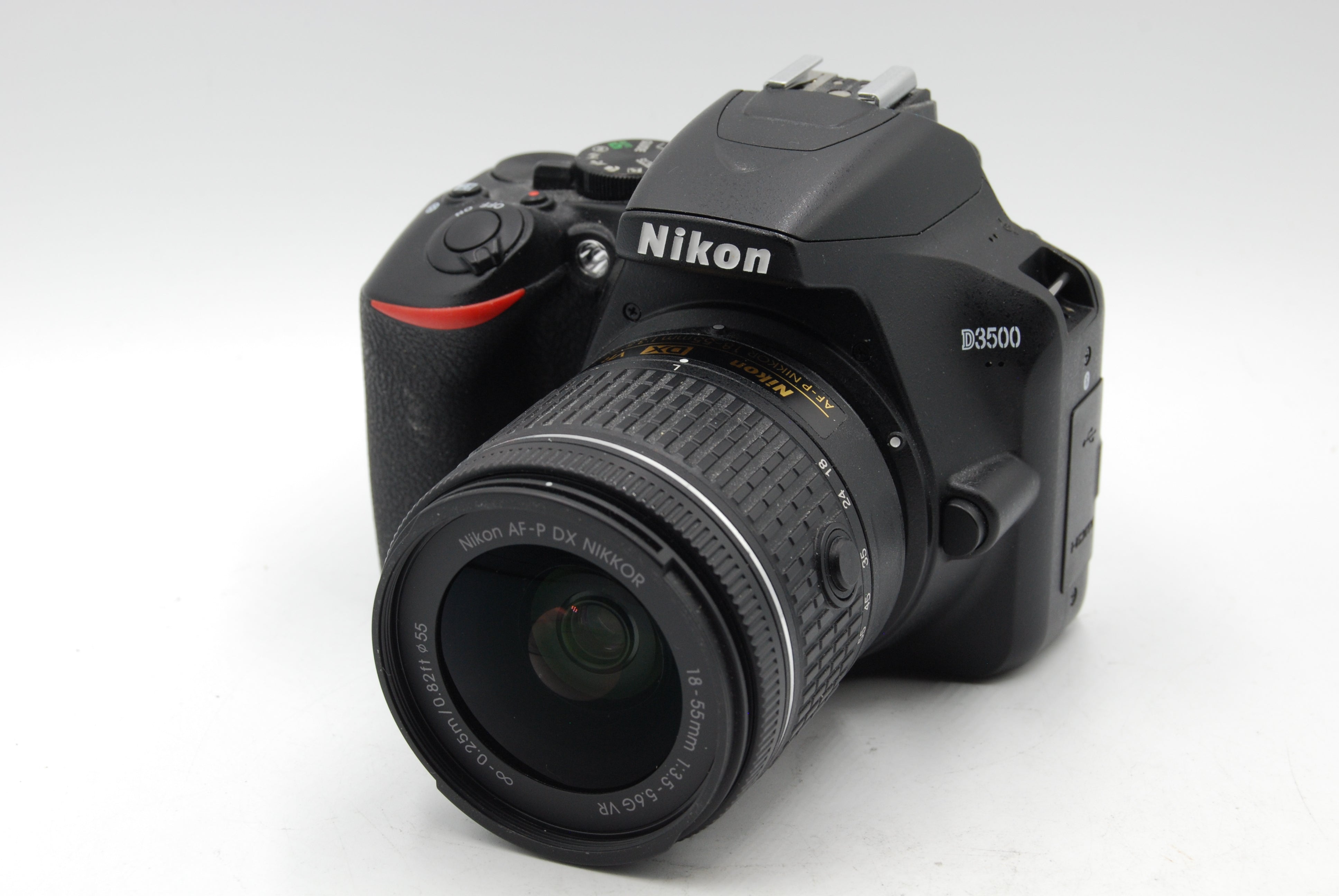 USED Nikon D3500 DSLR w/ AF-P 18-55mm VR Lens (Black)