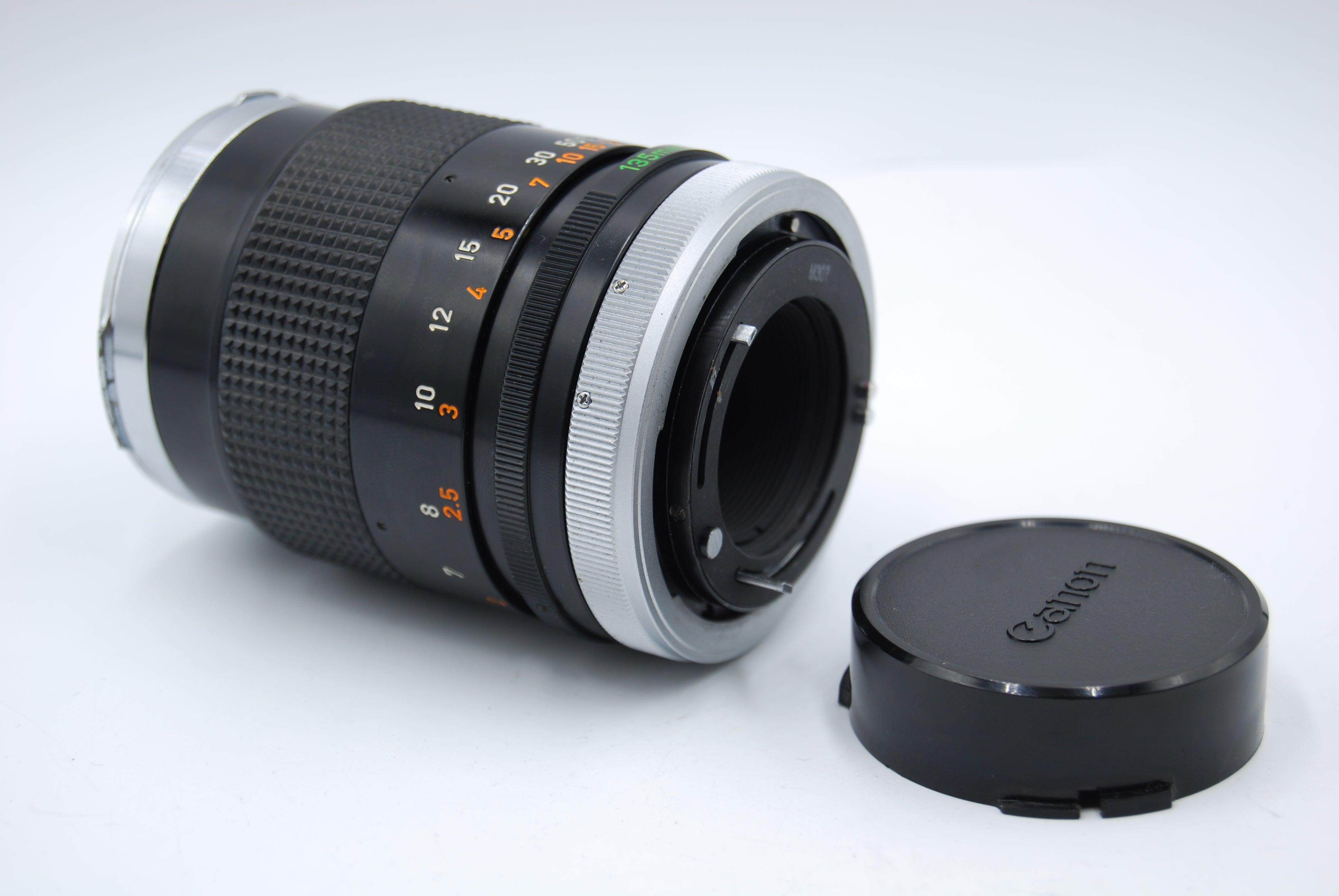 Canon FD 135mm f/3.5 - AS-IS (READ) (0219)