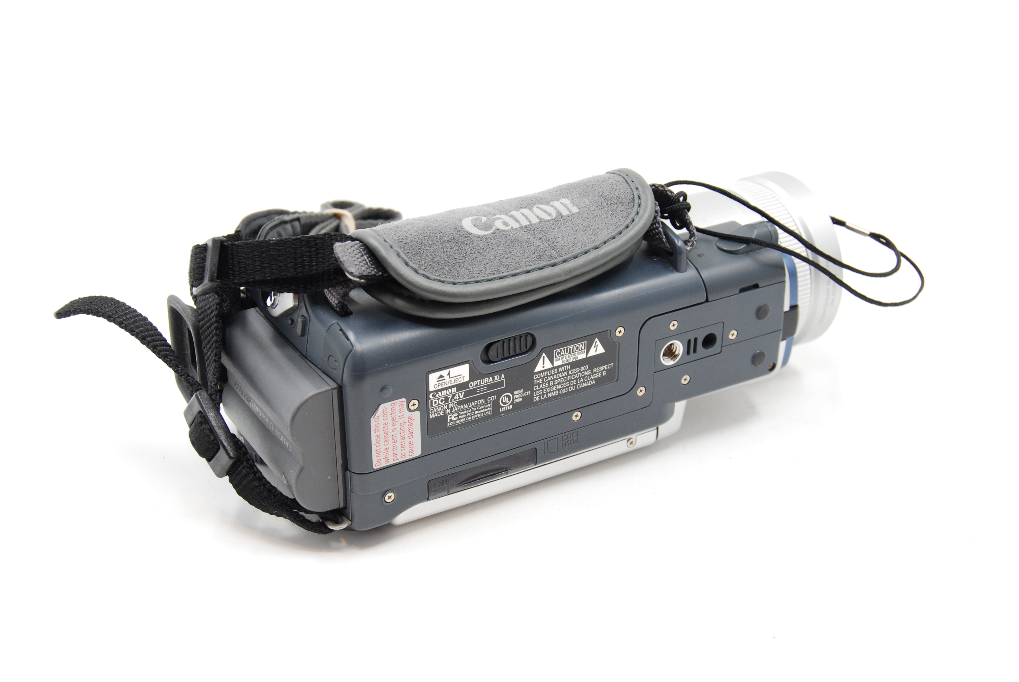 Used Canon Optura Xi Mini DV Camcorder