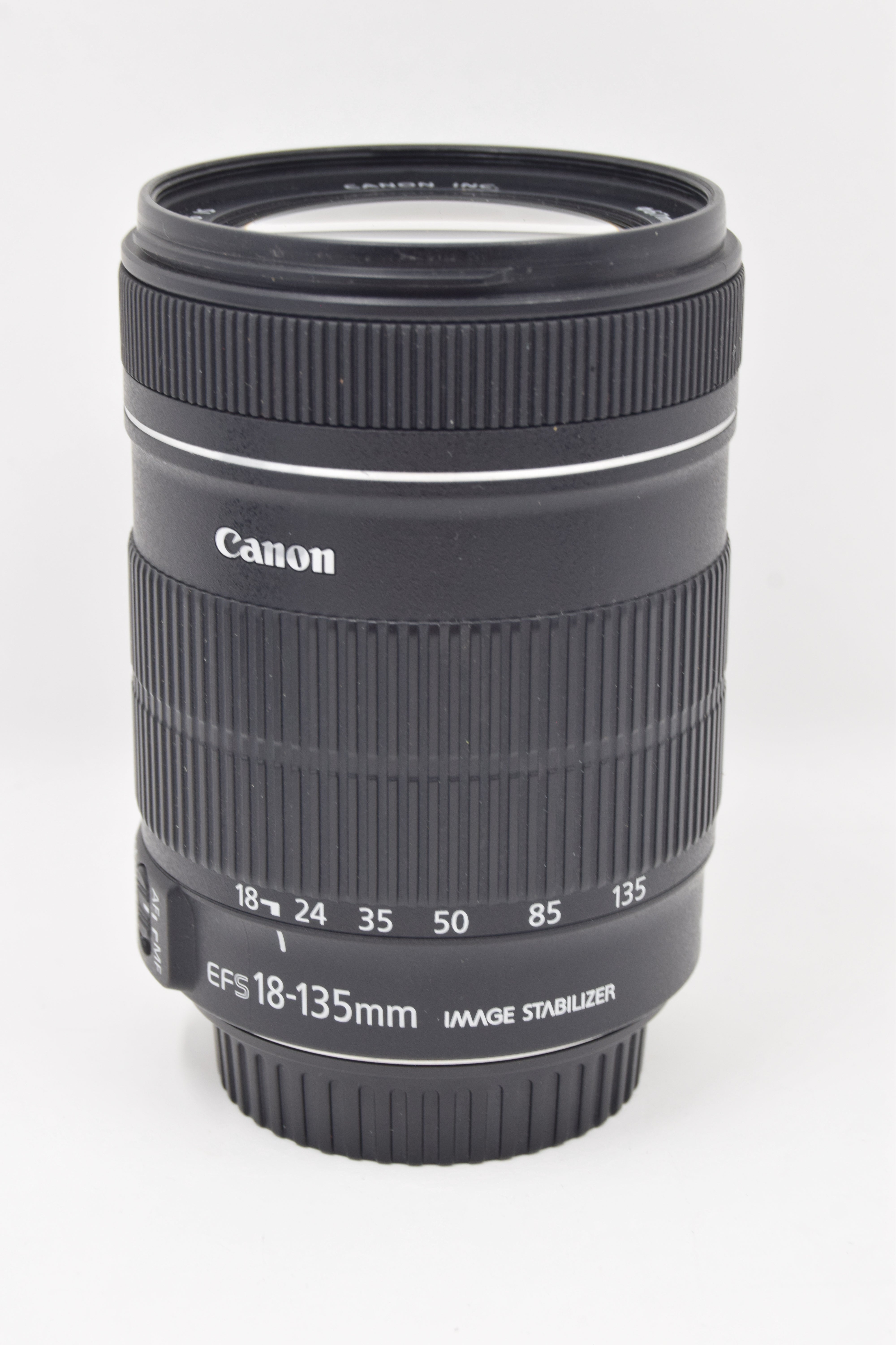 USED Canon 18-135mm F3.5-5.6 EF-S IS