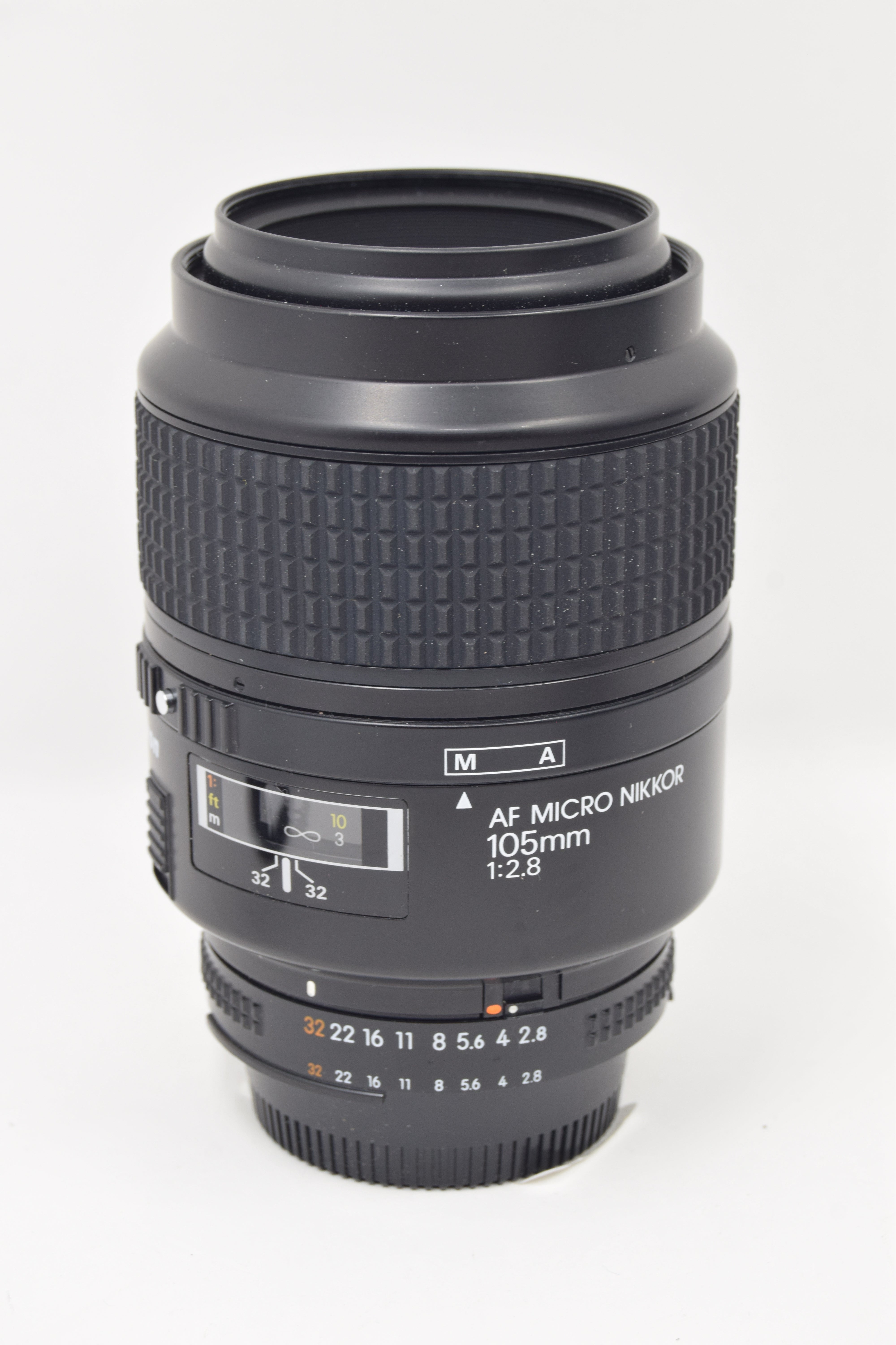 USED Used Nikon 105mm F2.8 non-D Micro Lens