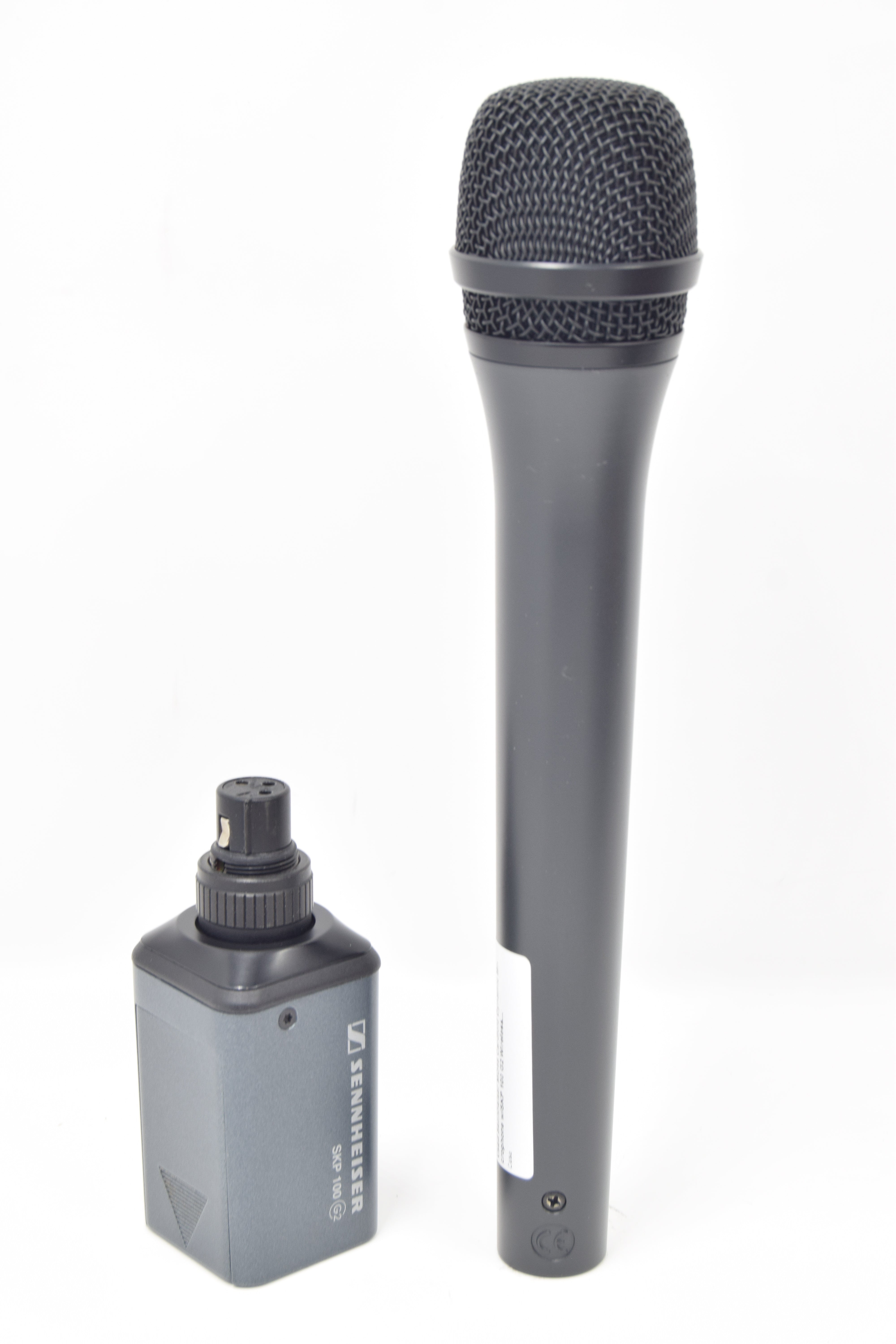 Used Sennheiser MD46 Cardioid Dynamic Microphone w/SKP 100 G2 Wireless Transmitter