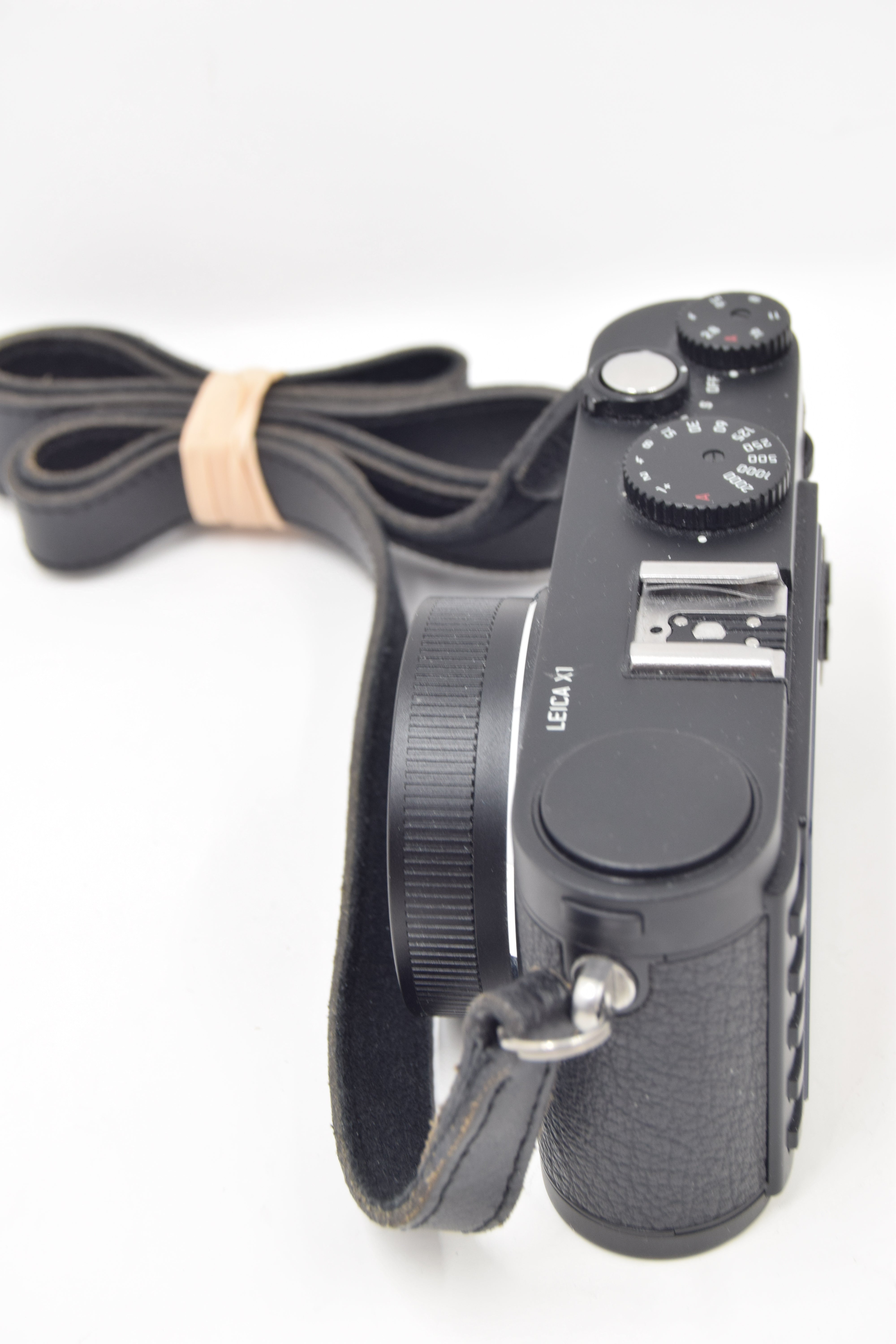 Used Leica X1 12.2MP Digital Point & Shoot Camera