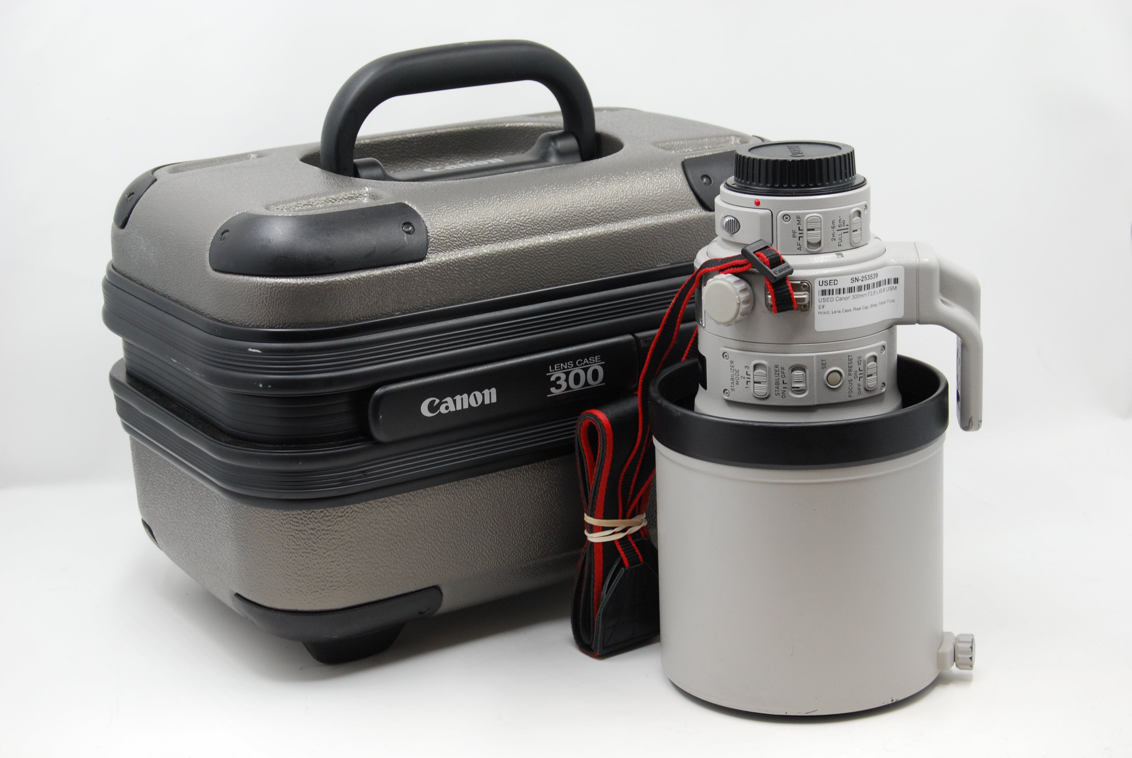 USED Canon 300mm F2.8 L IS II USM EF