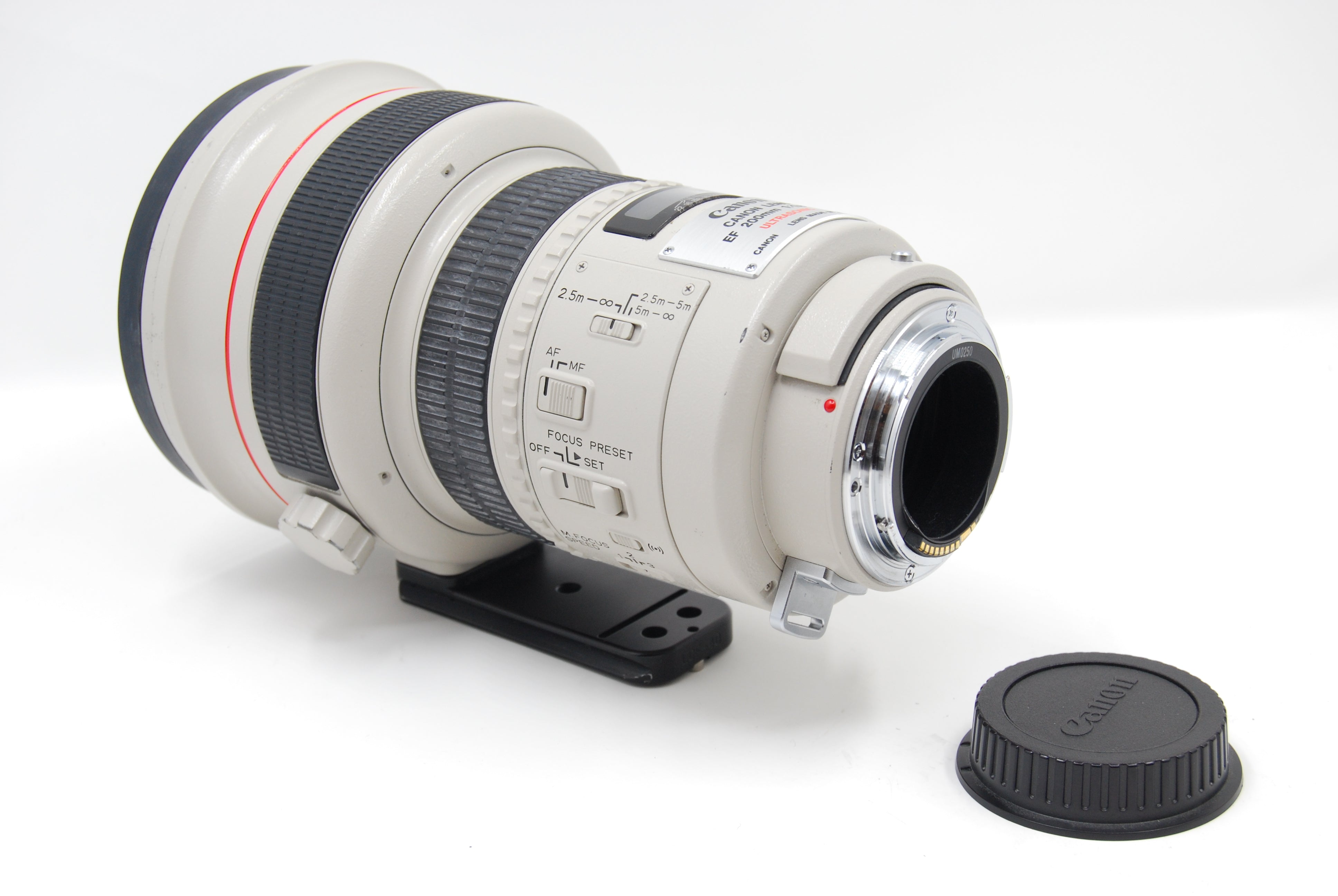 Used Canon EF 200mm L USM Lens