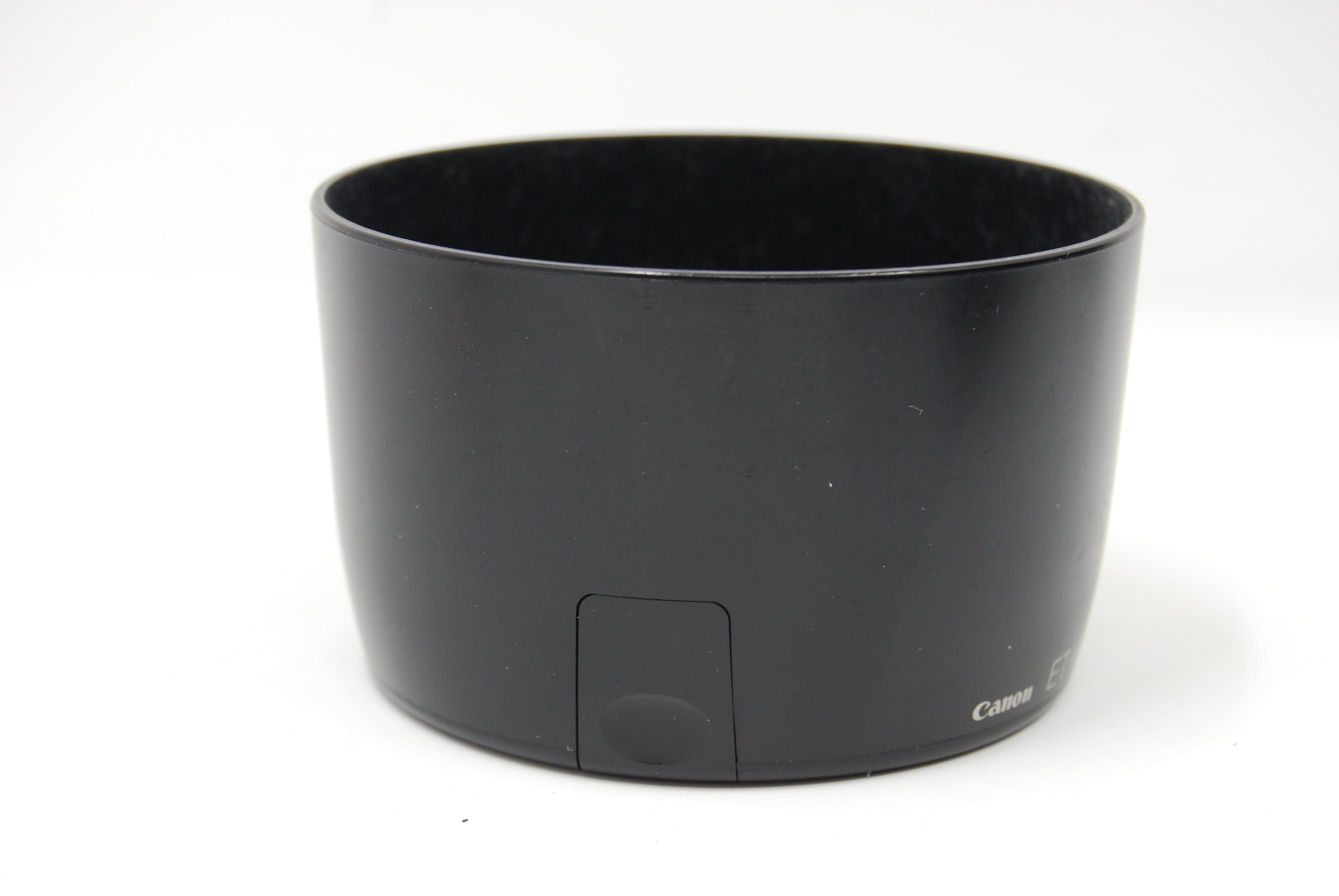 Used Canon ET-65 III Lens Hood for Canon EF 85mm f/1.8 USM, 100mm f/2 USM, EF 135mm f/2.8 SF