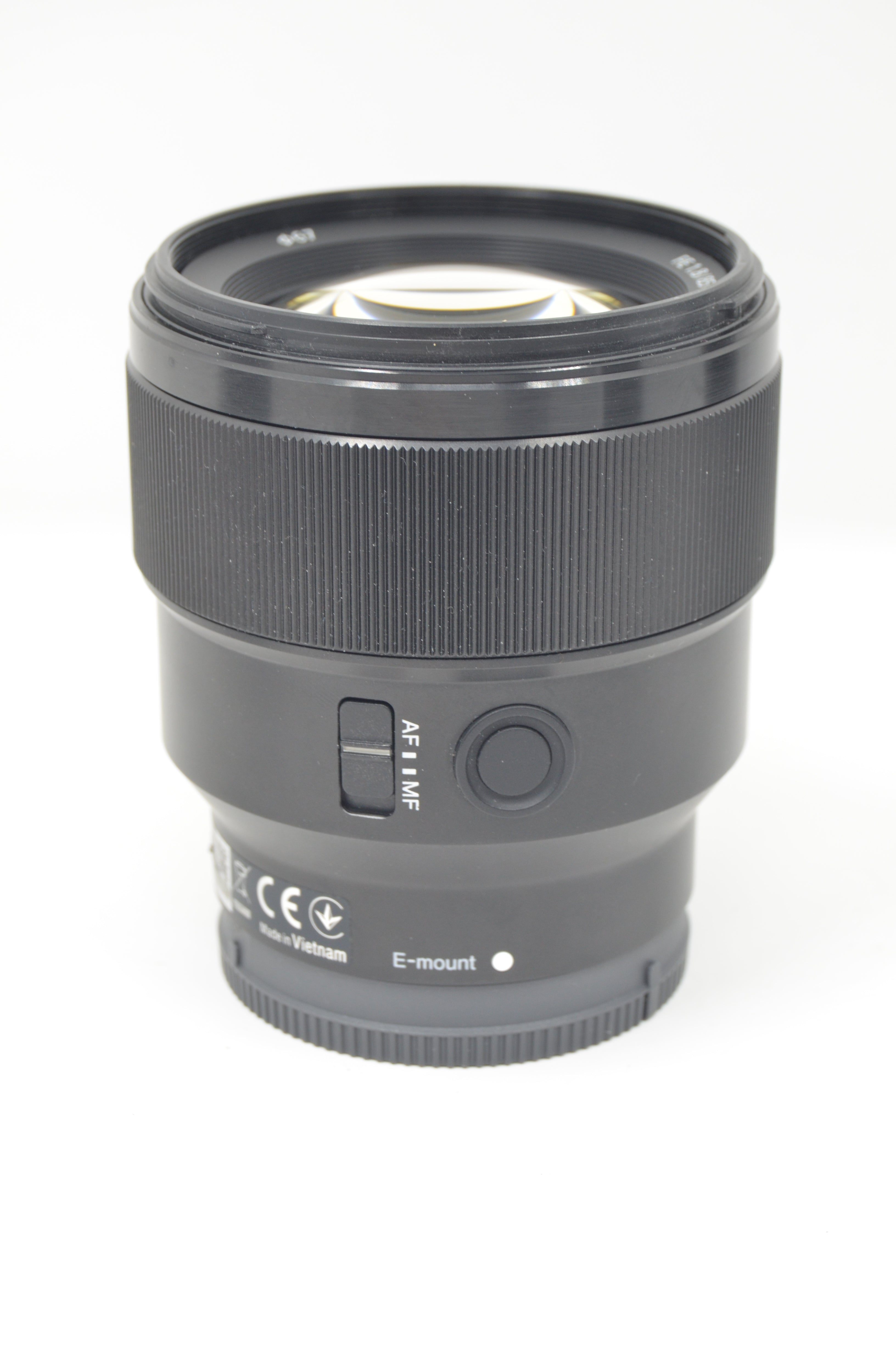 USED Sony 85mm f/1.8 FE Lens