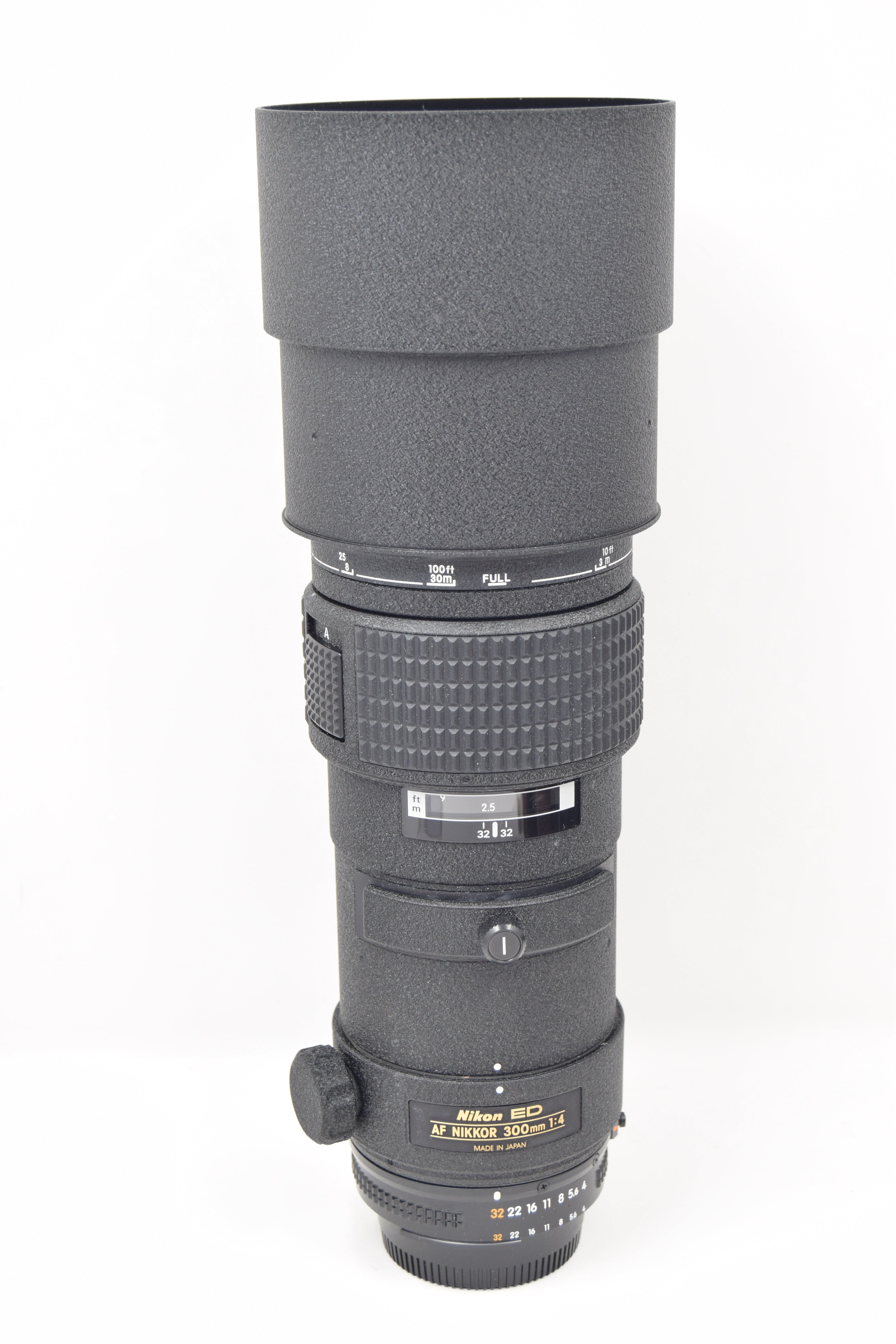 Used Nikon 300mm f4 ED AF Lens