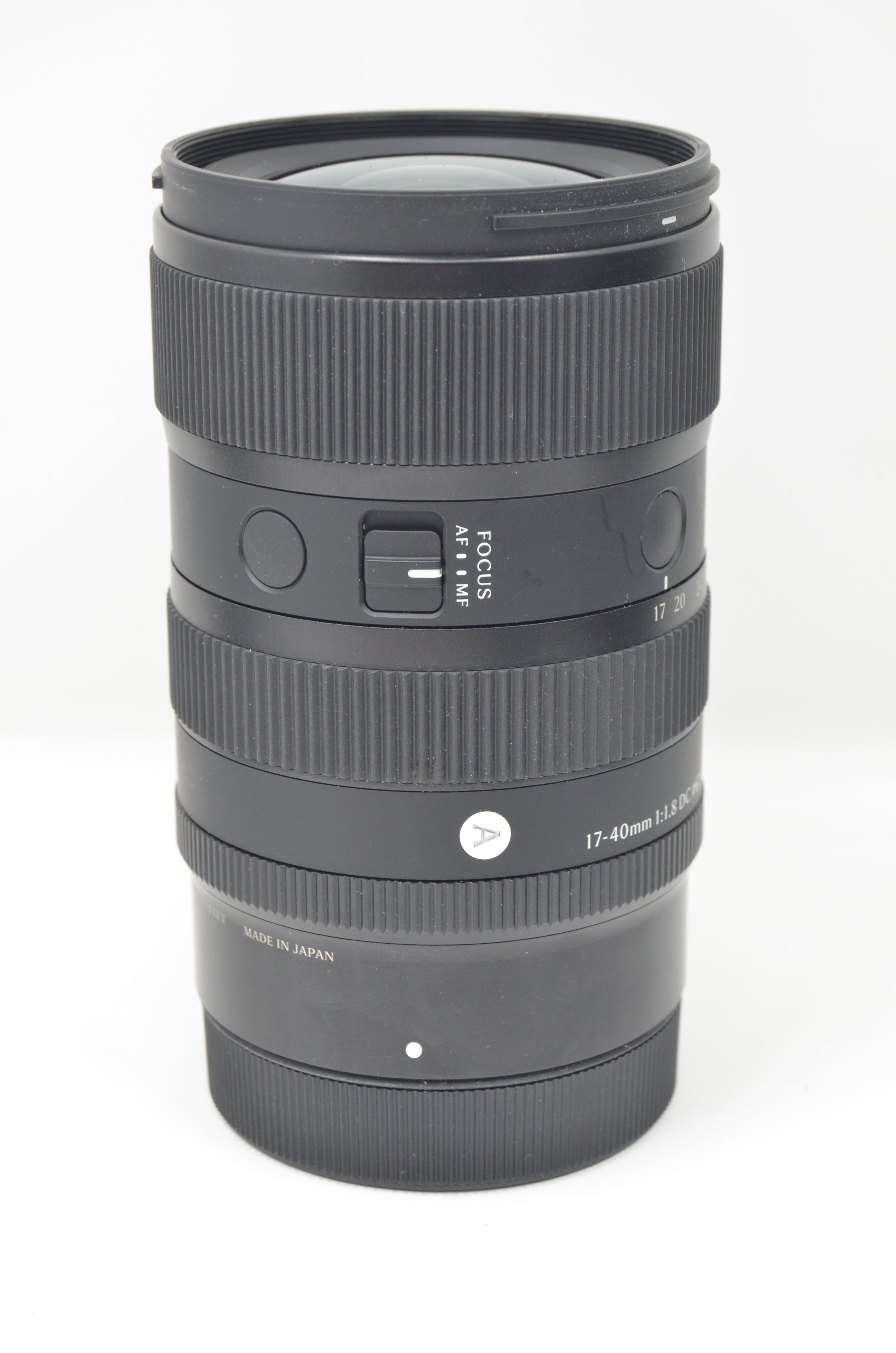 Used Sigma 17-40mm F1.8 DC Art Lens (Canon RF)