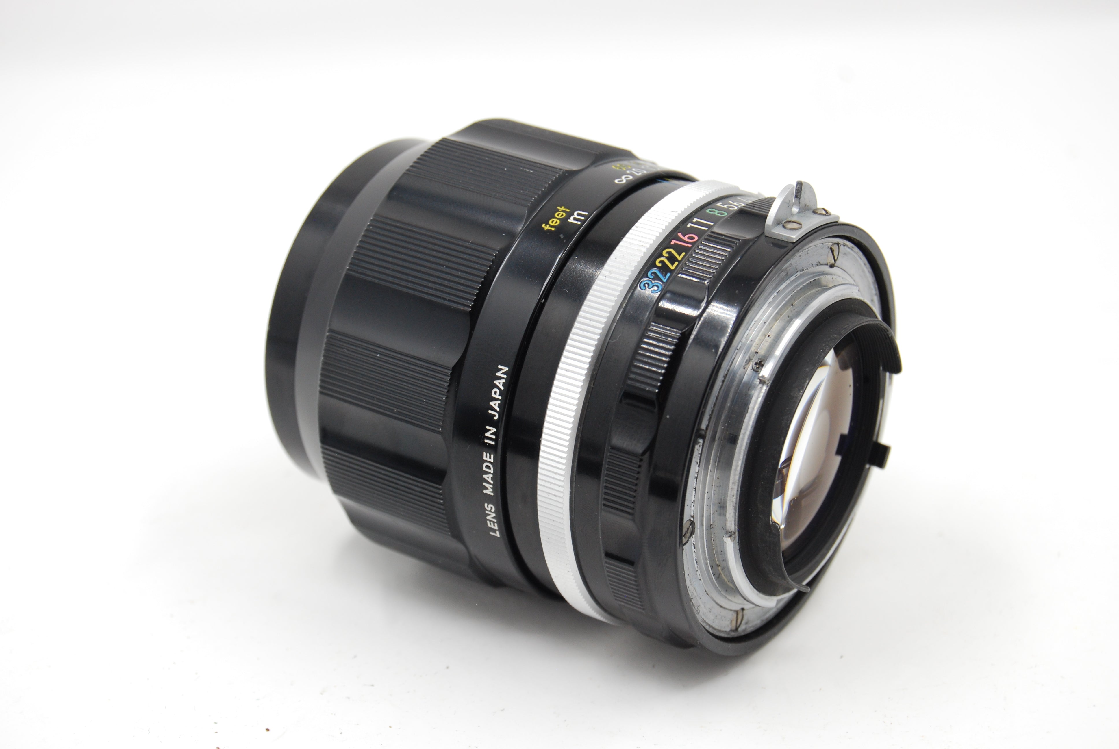 Used Nikon Nikkor-P 105mm f2.5 Non-AI Lens