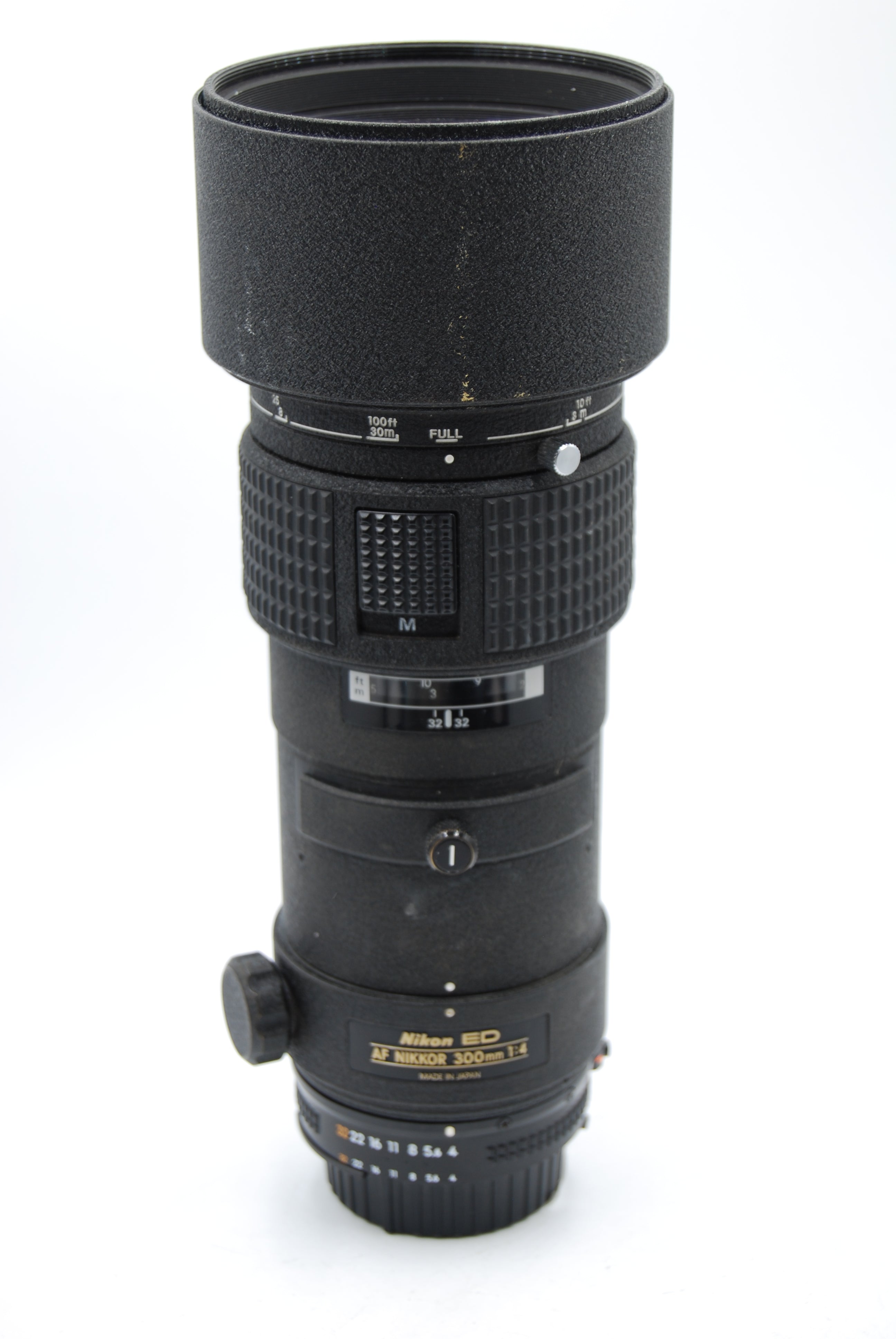 Used Nikon 300mm f4 ED AF Lens