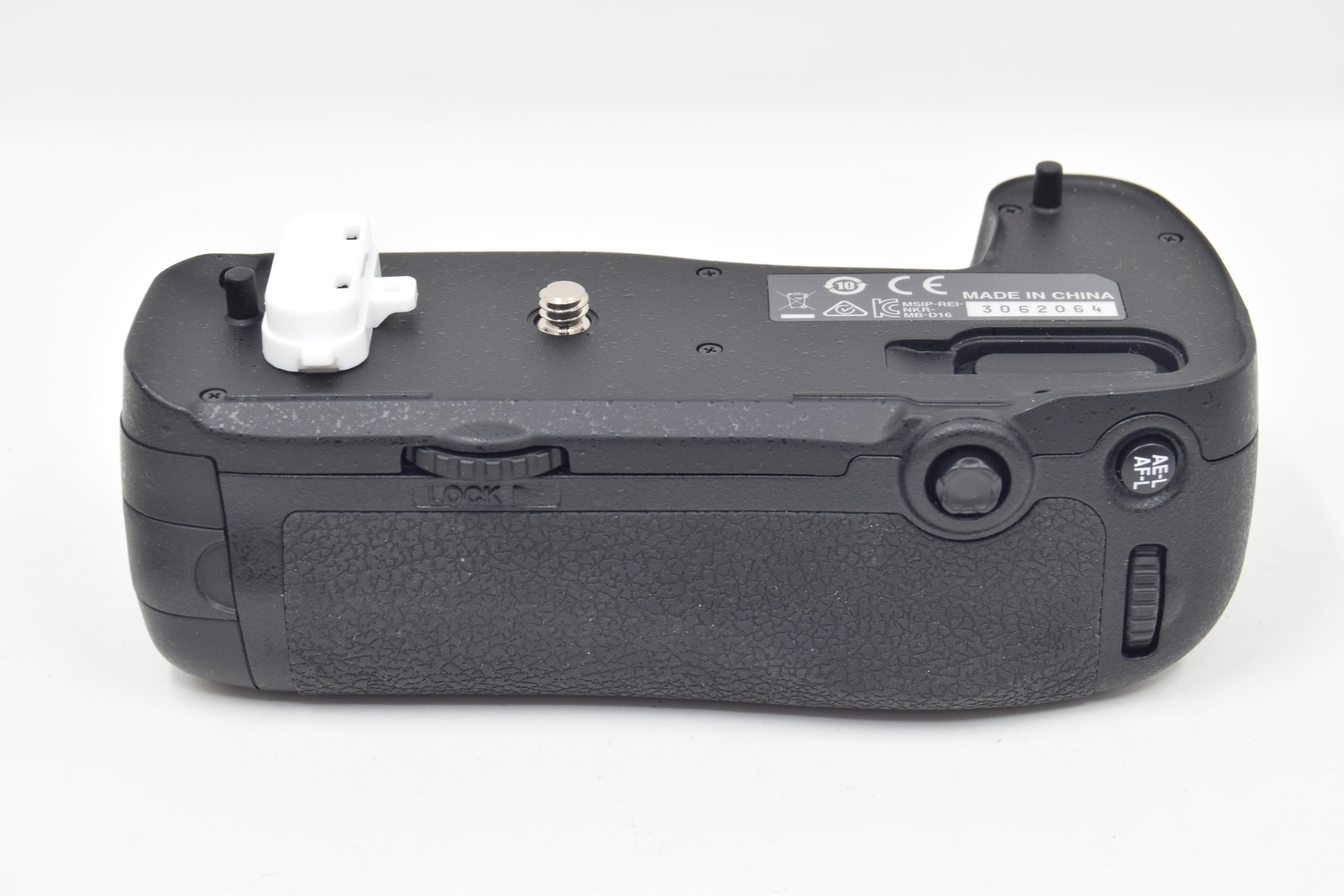 USED Nikon MB-D16 Multi Power Battery Pack for D750