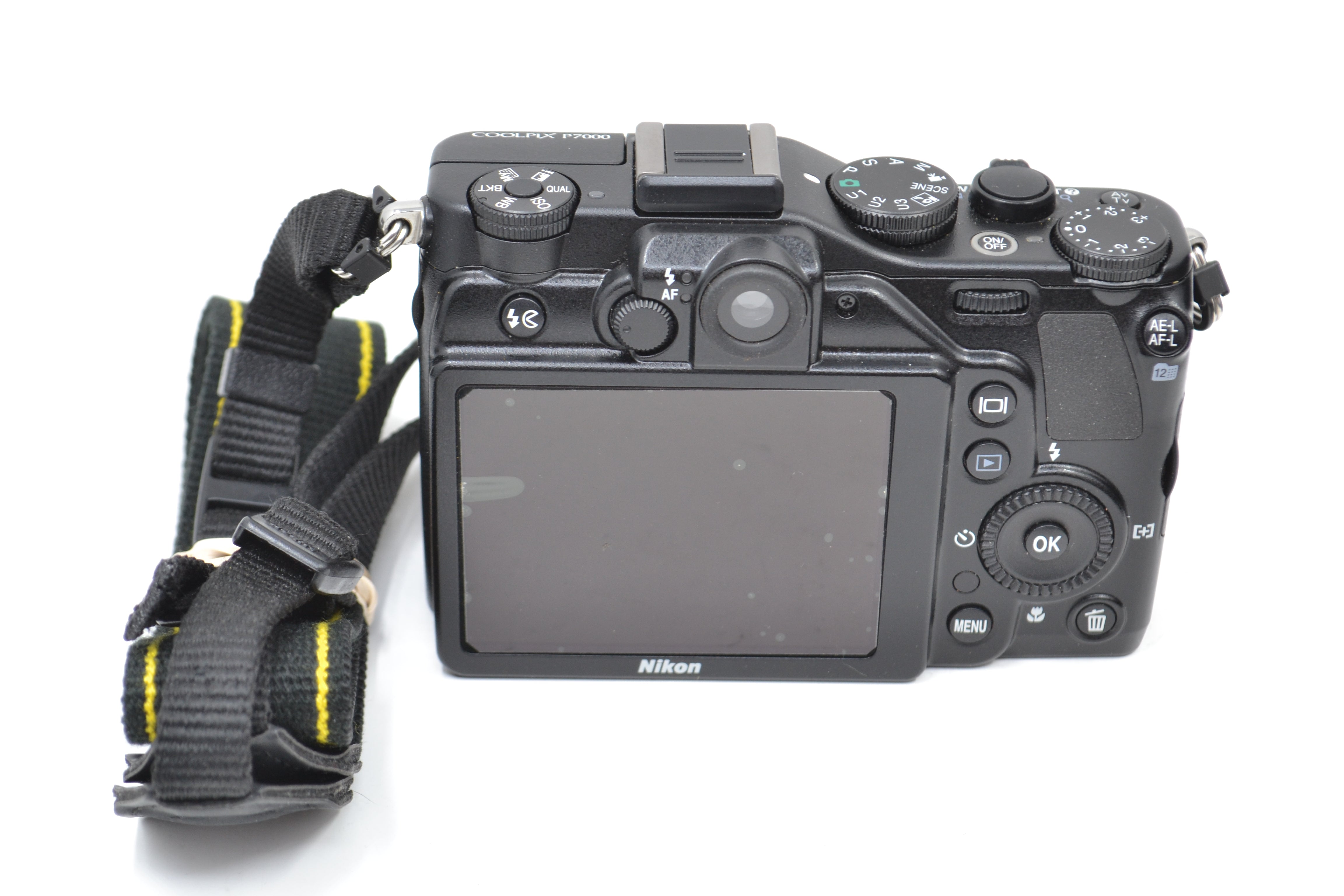 Used Nikon Coolpix P7000 Digital Point & Shoot