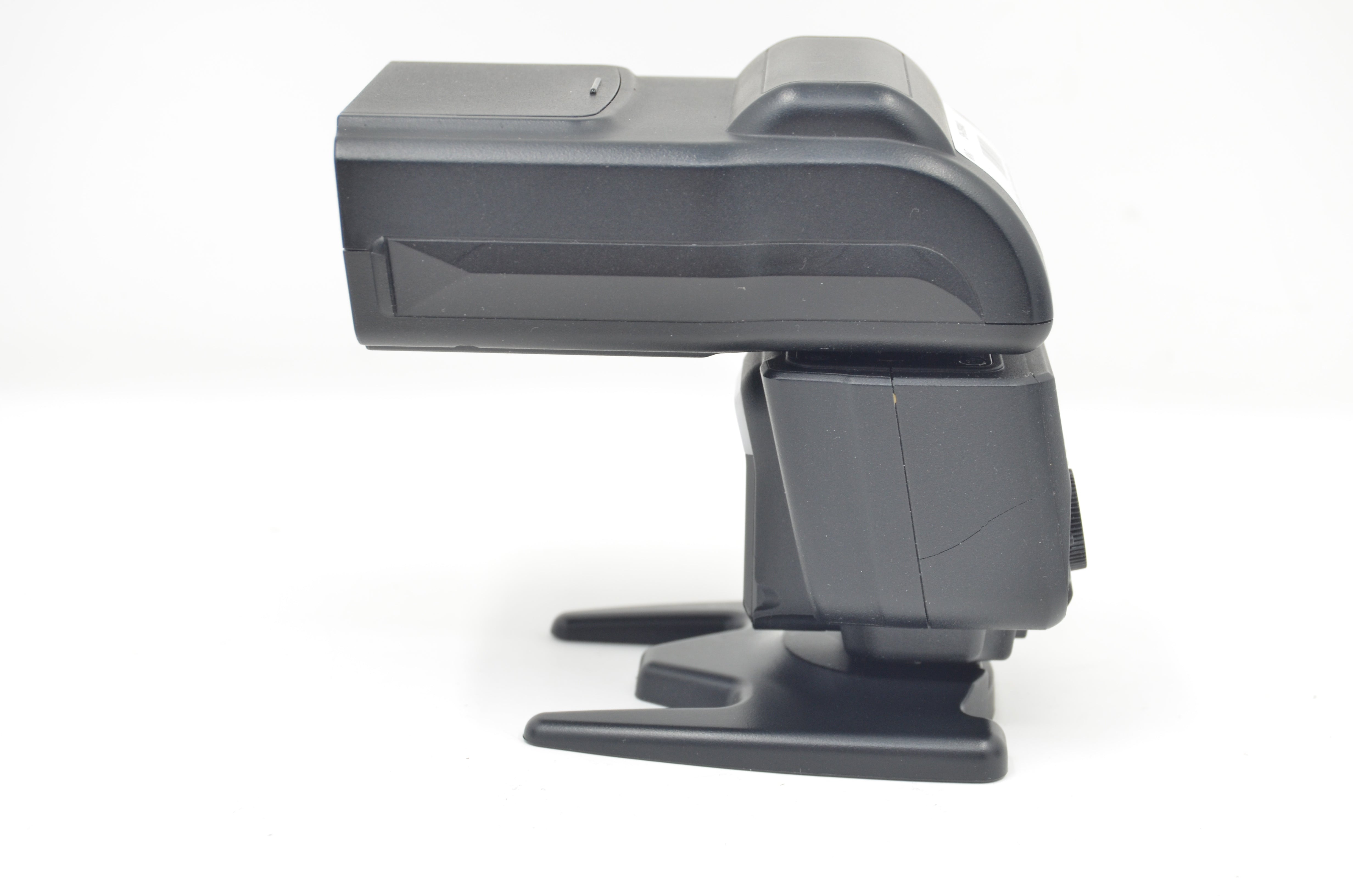 USED Fujifilm EF-60 Shoe Mount Flash