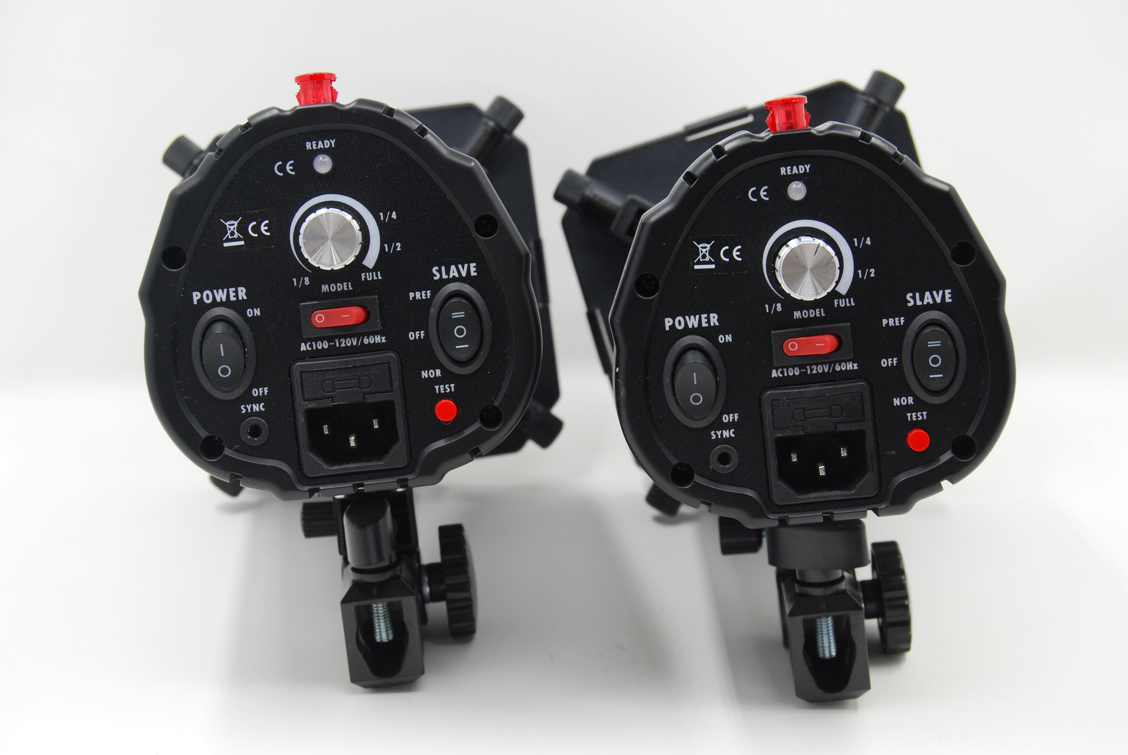 Used Neewer C-300 2-Light Kit w/Stands & case