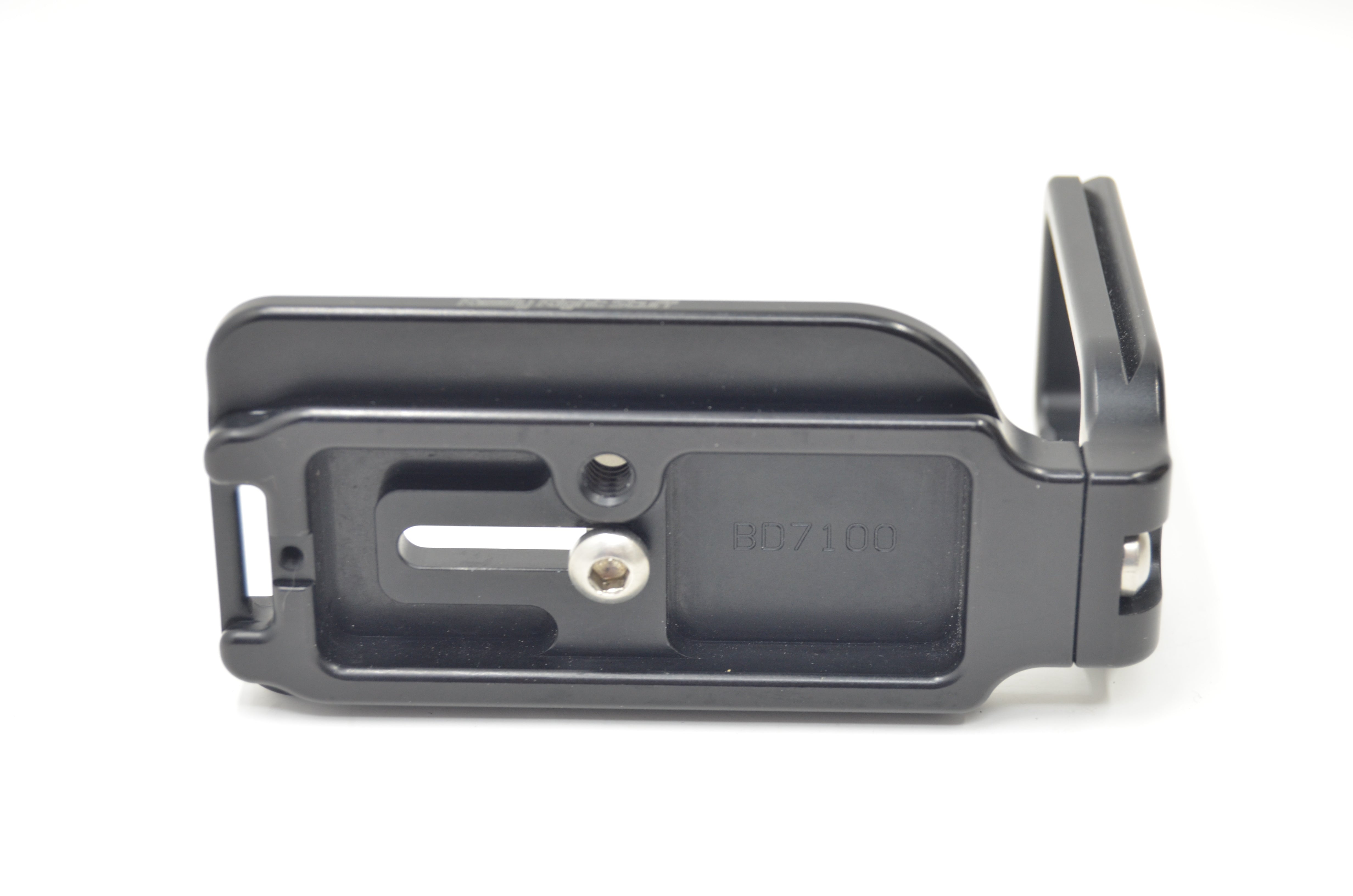 USED Really Right Stuff BD7100-L Set L-Plate for Nikon D7100 and D7200