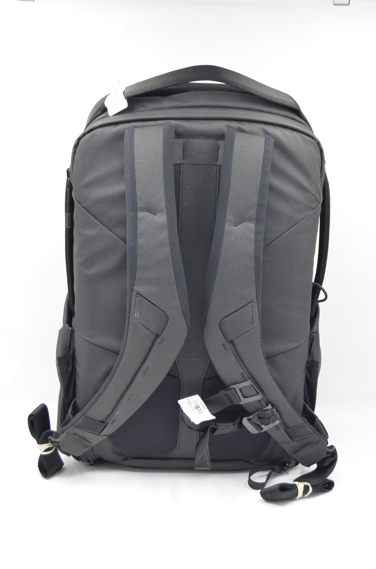 USED Peak Design Everyday Backpack Zip 20L