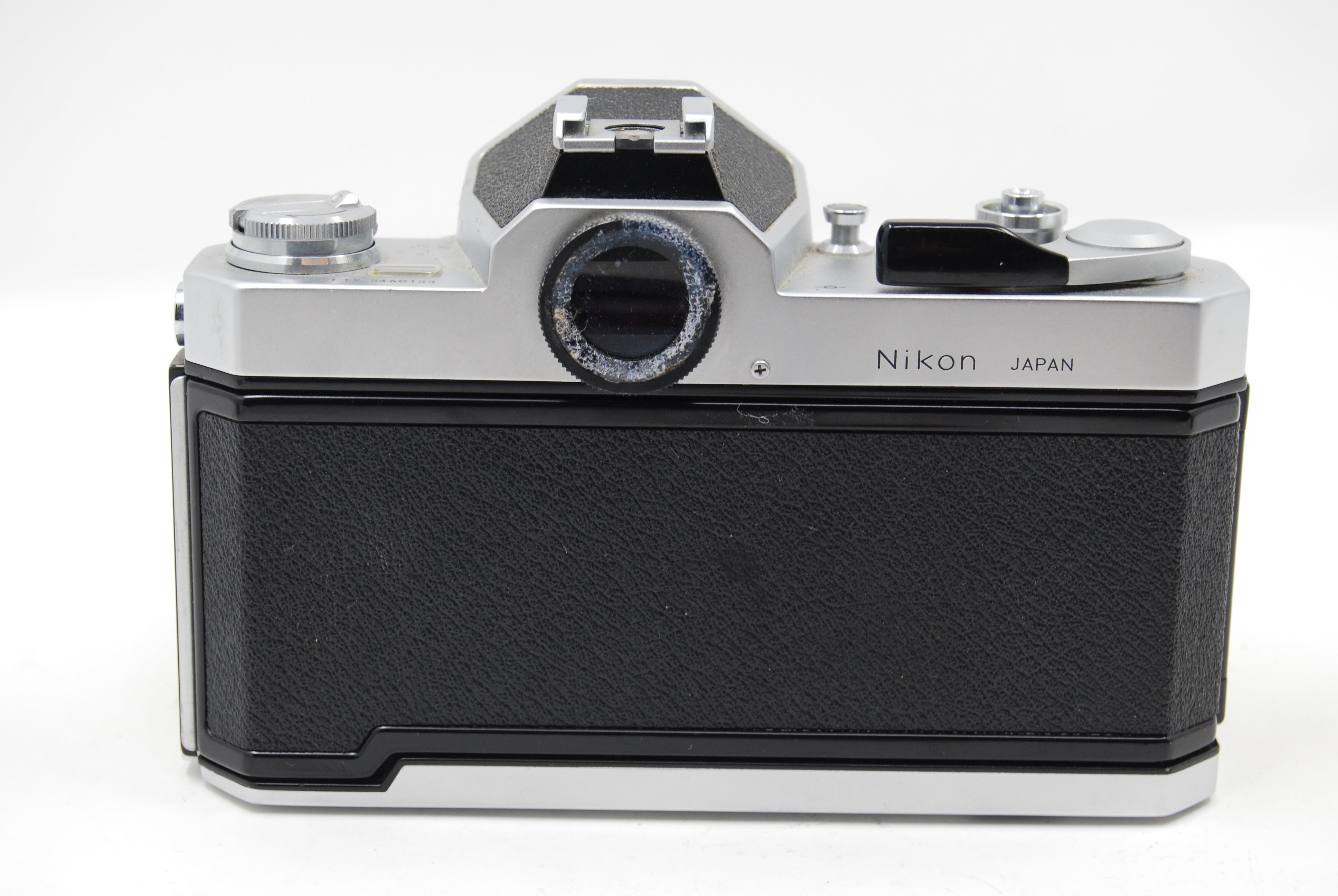 Used Nikon Nikkormat FT2 w/50mm f2 Non-AI Lens