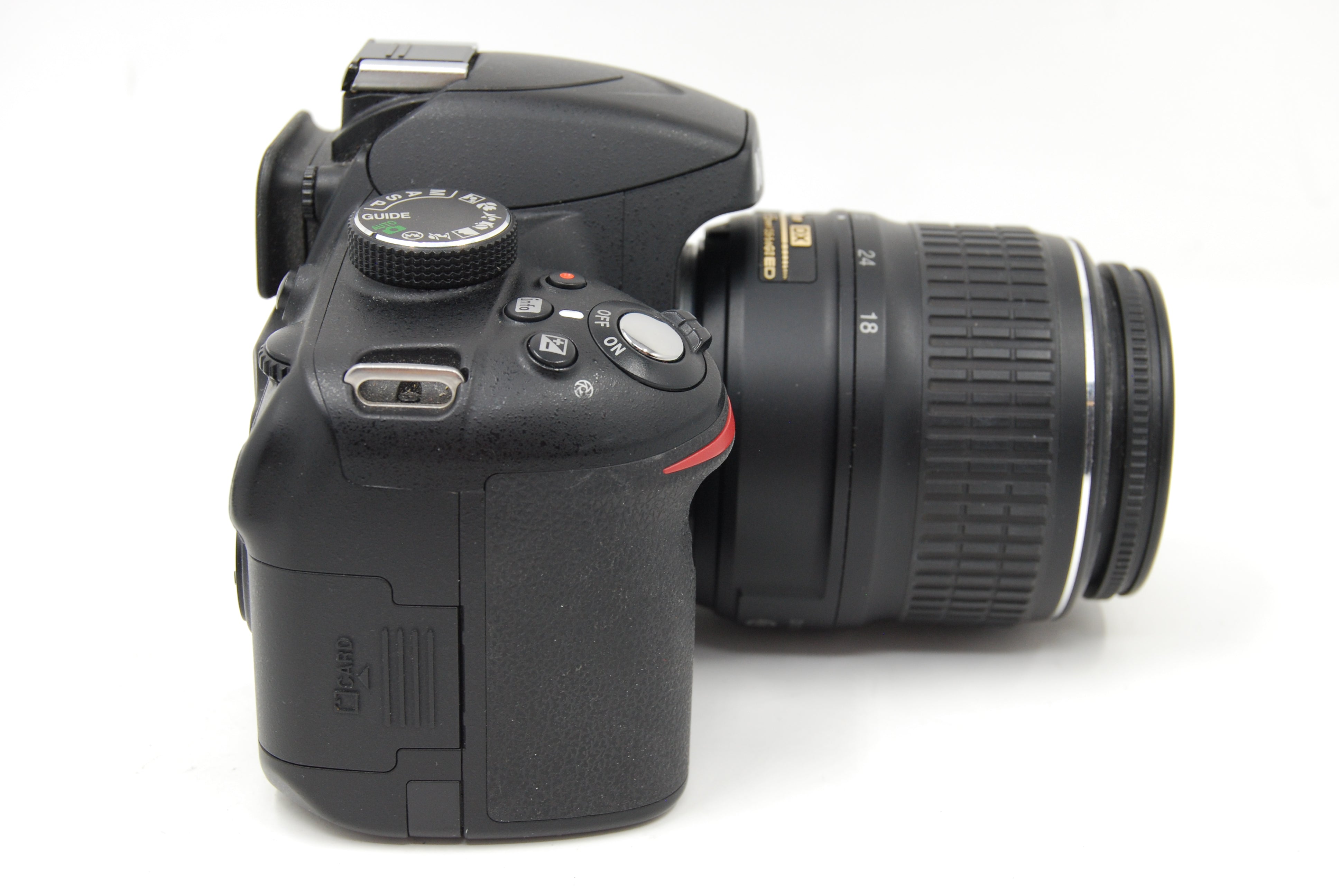 USED Nikon D3200 DSLR w/18-55mm Kit