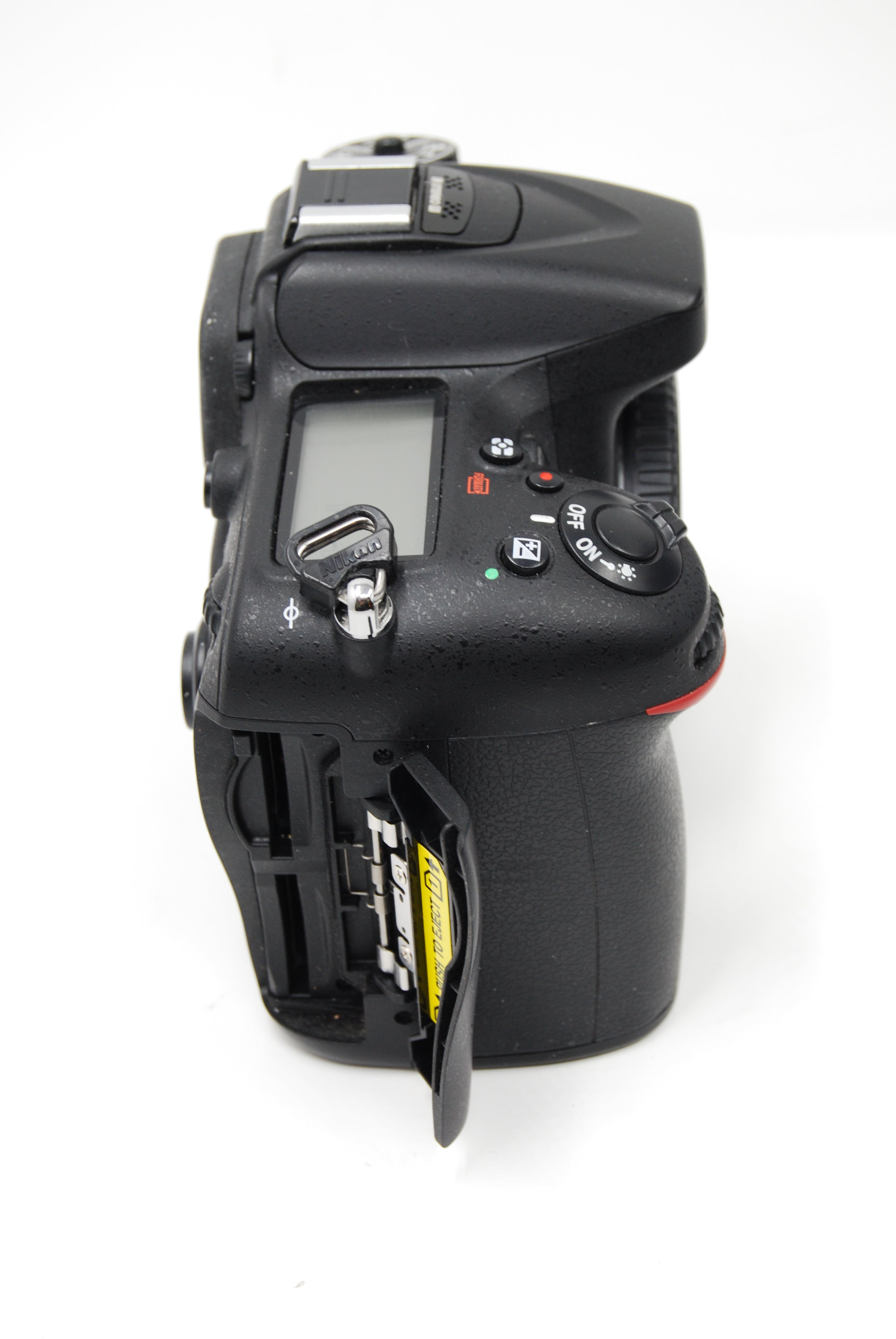 USED Nikon D7100 Digital SLR Body