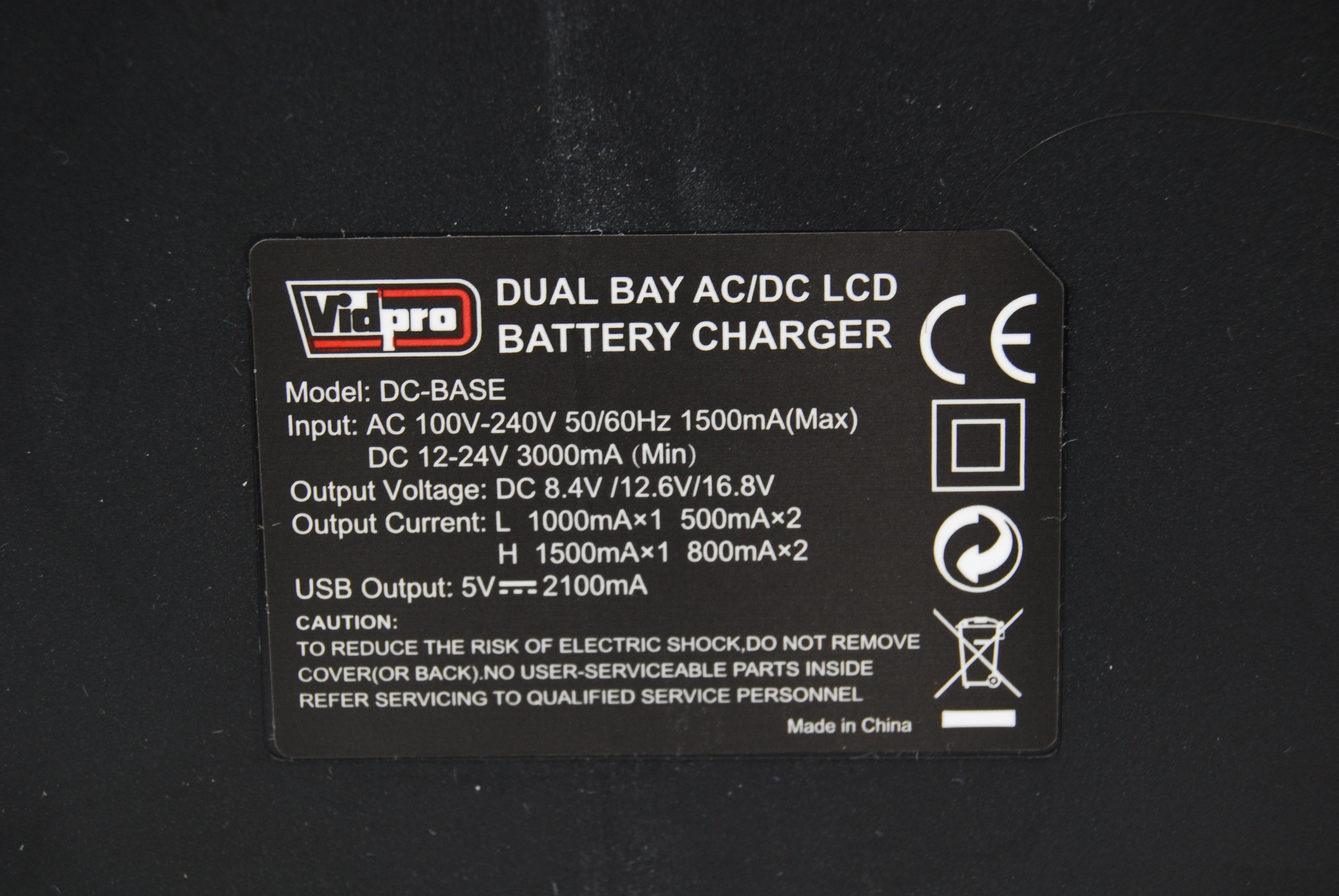 Used VidPro Charger for (2) Canon LP-E4 Battery