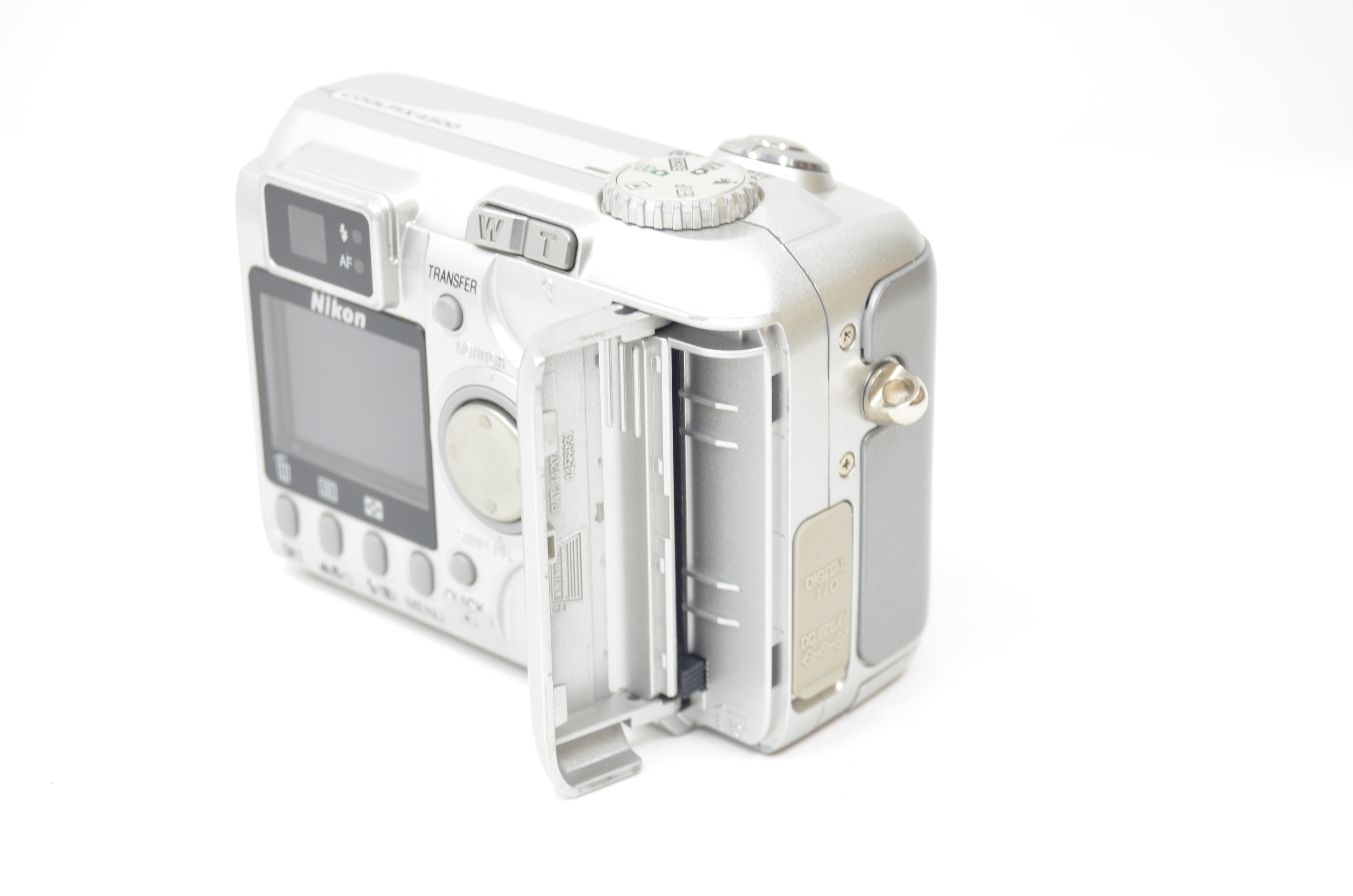 Used Nikon CoolPix 4300 Digital Point & Shoot (4MP / 3X Zoom)
