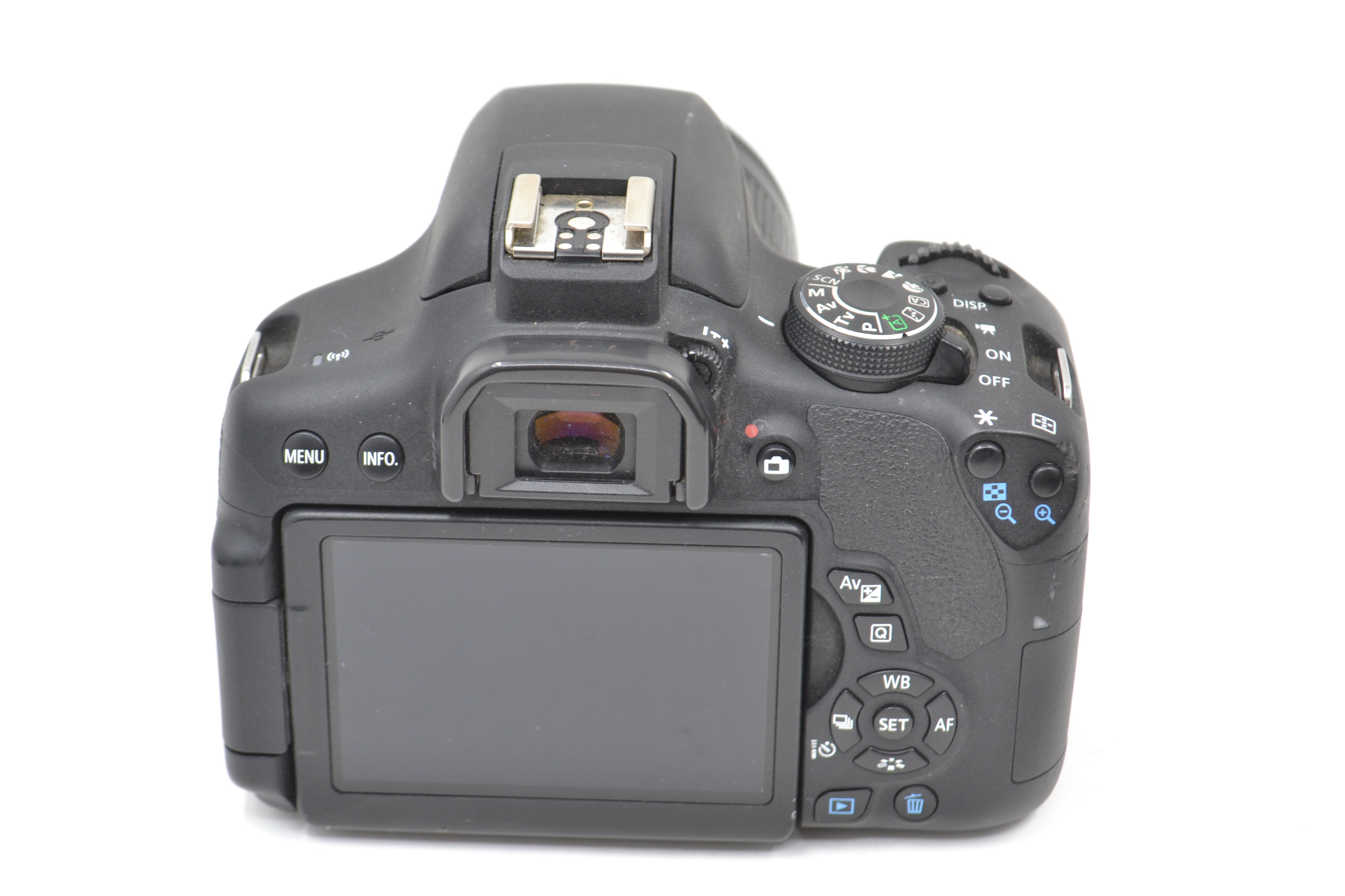 USED Canon EOS Rebel T6i w/18-55 IS STM