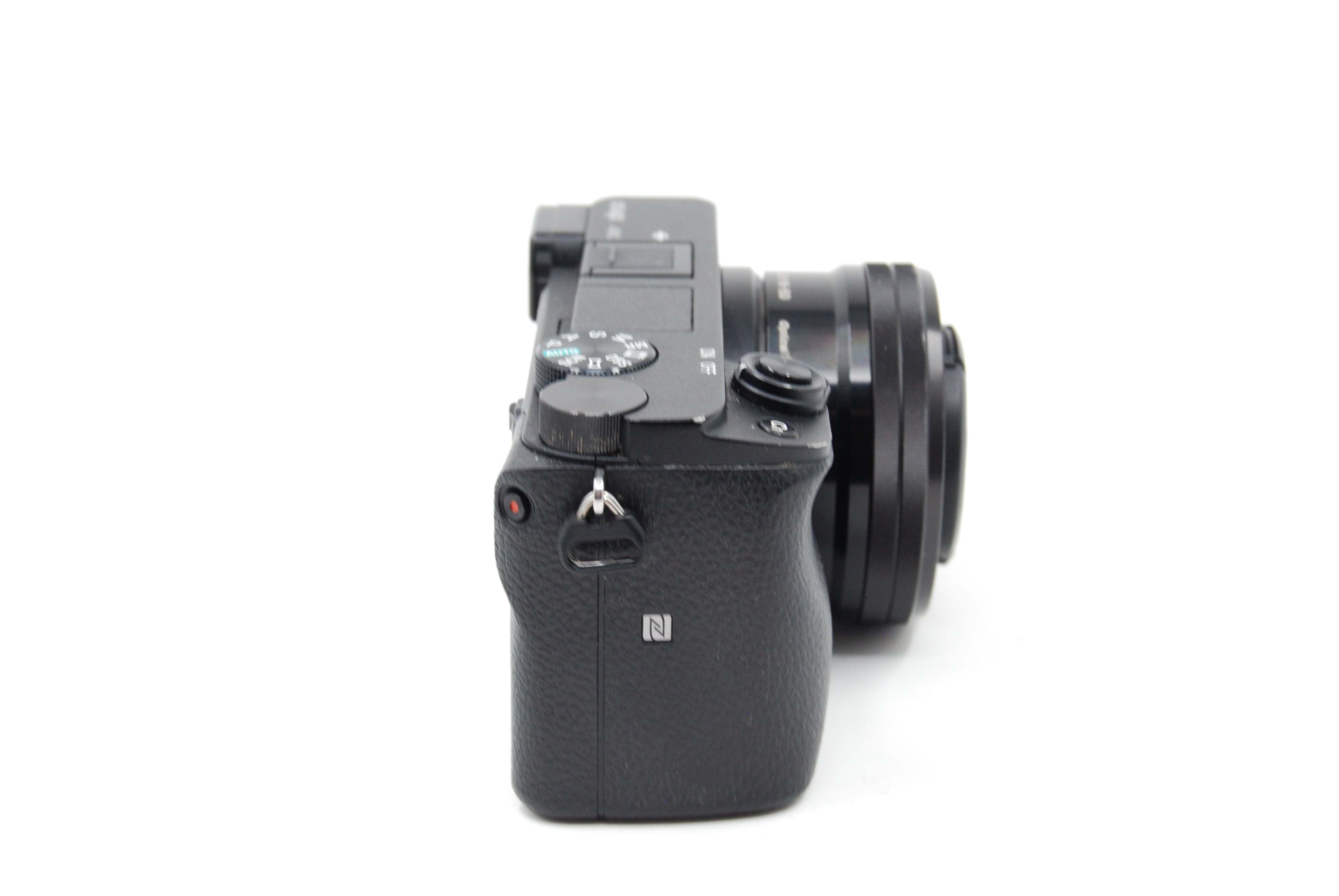 Used Sony a6400 Mirrorless Camera Kit  with 16-50mm lens