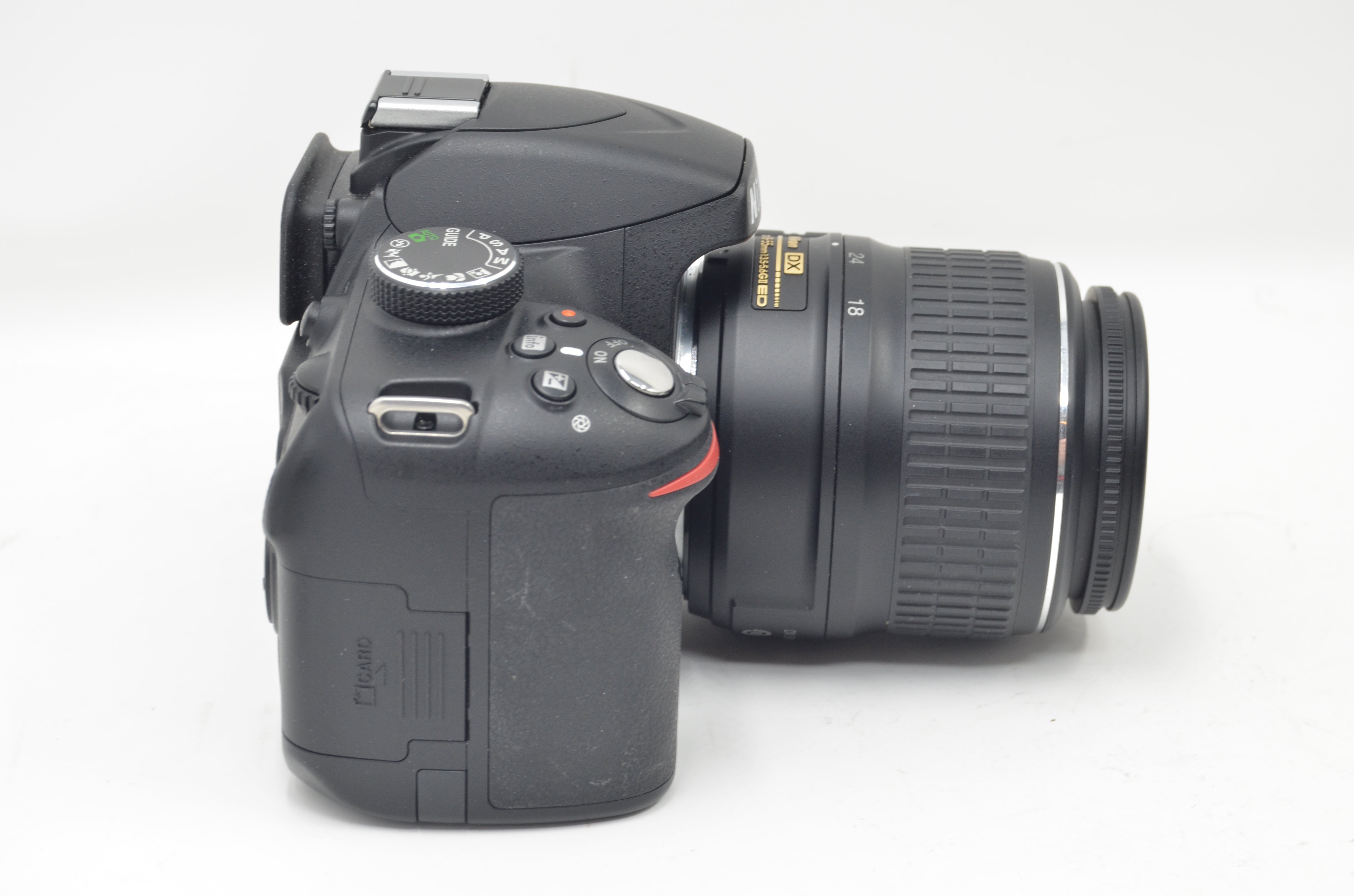 USED Nikon D3200 DSLR w/18-55mm Kit