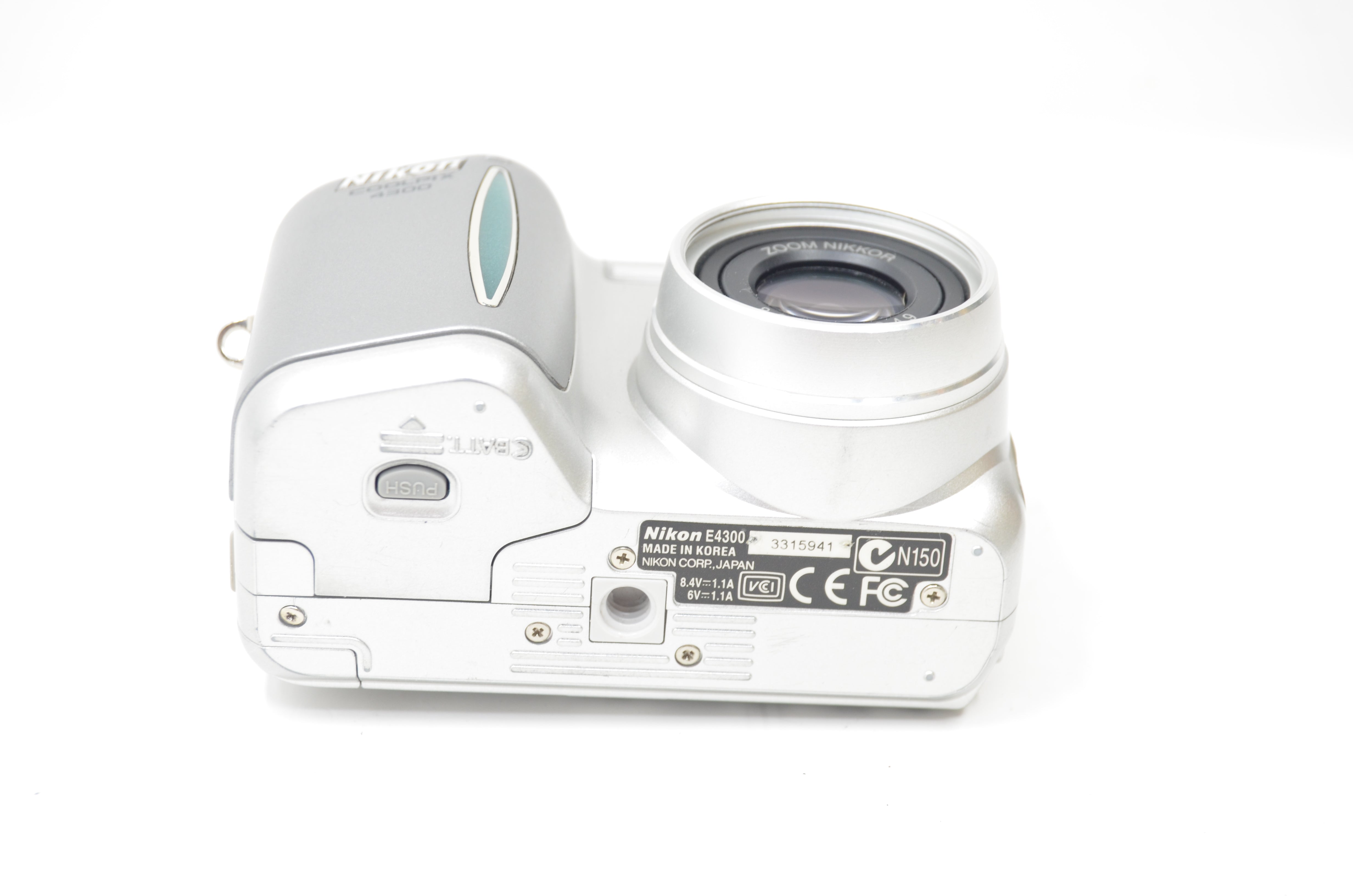 Used Nikon CoolPix 4300 Digital Point & Shoot (4MP / 3X Zoom)