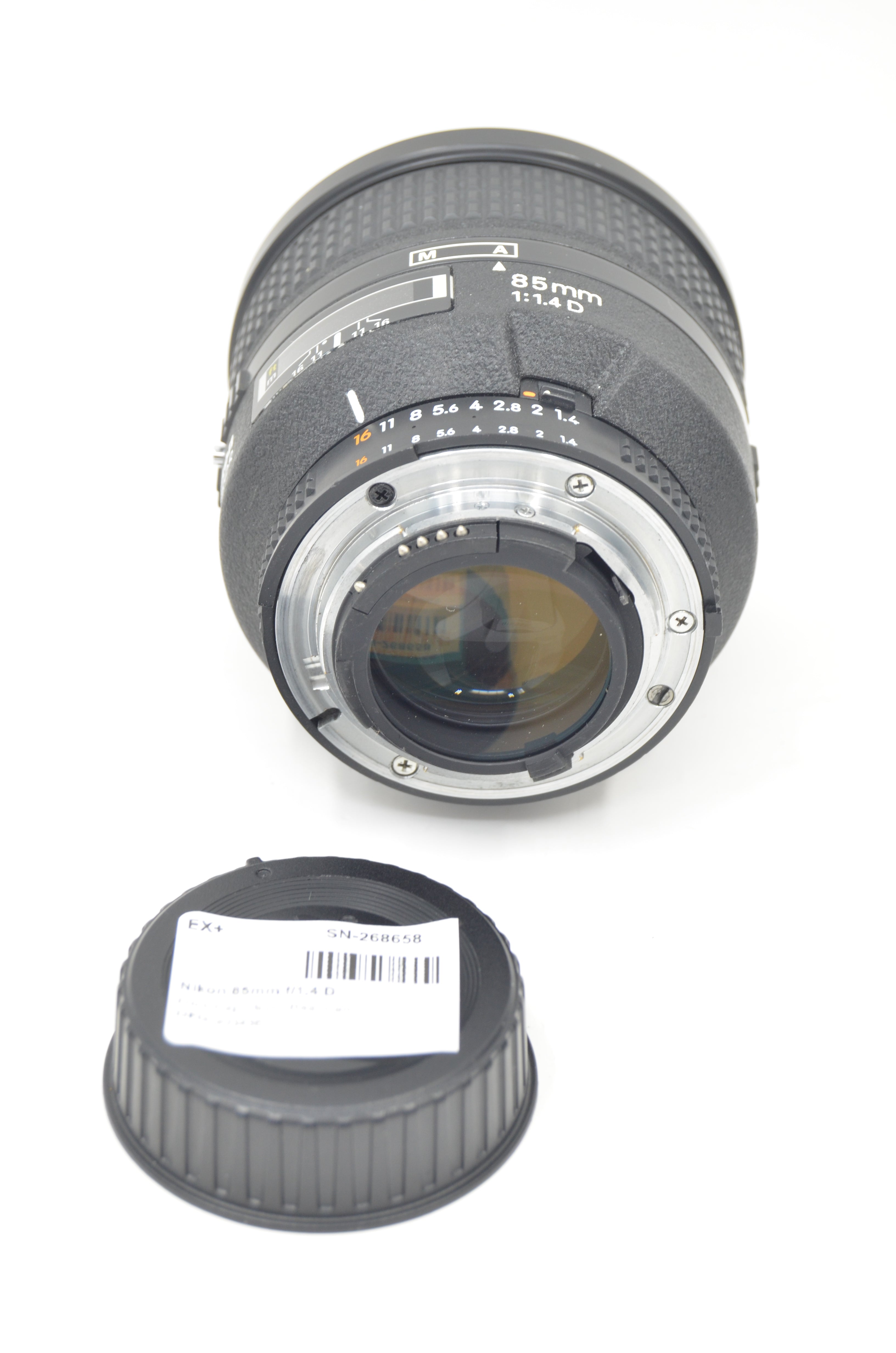 Nikon 85mm f/1.4 D