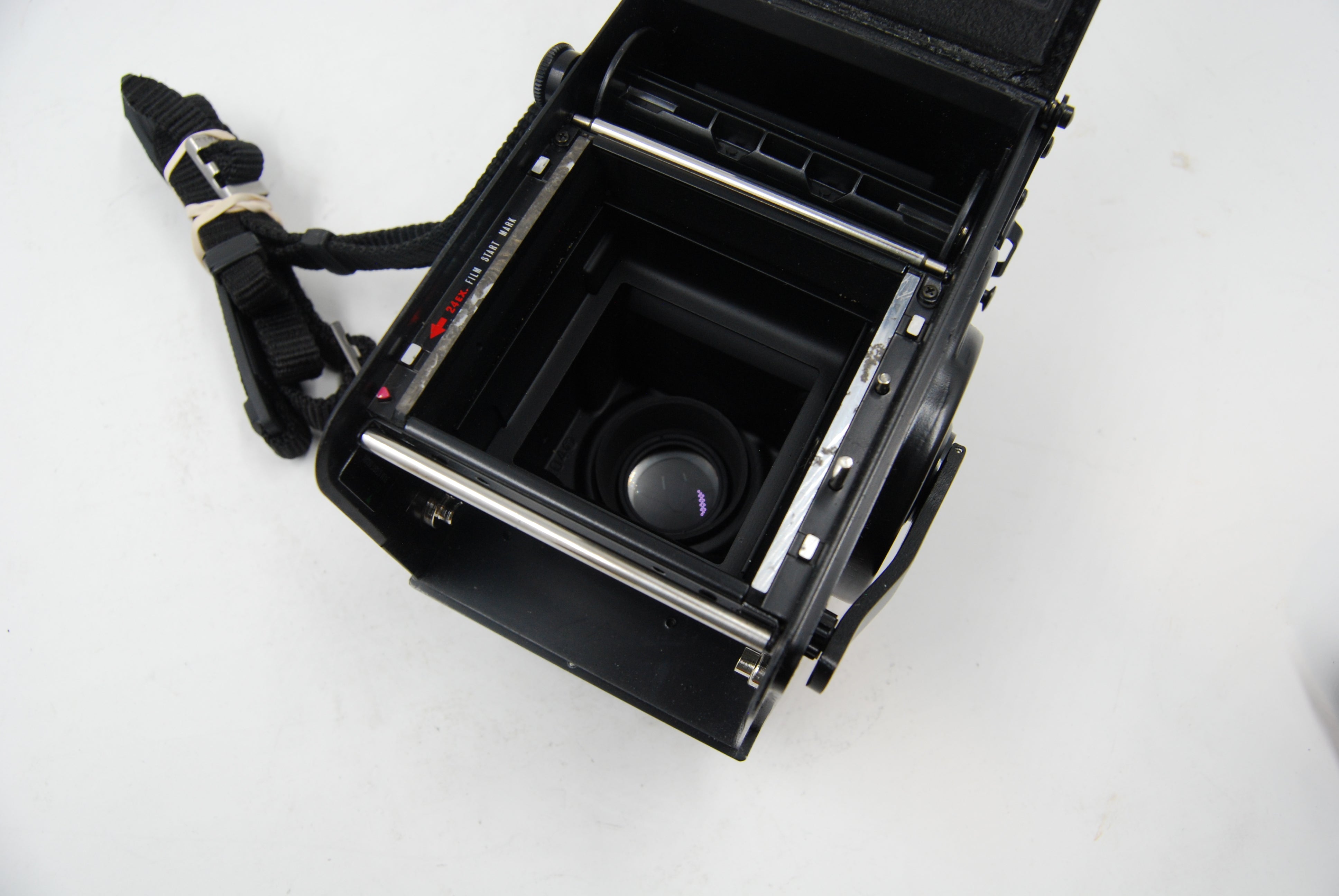 Used Yashica Mat-124 G TLR w/80mm f3.5 Copal SV & Hood - Incl. Aux Telephoto