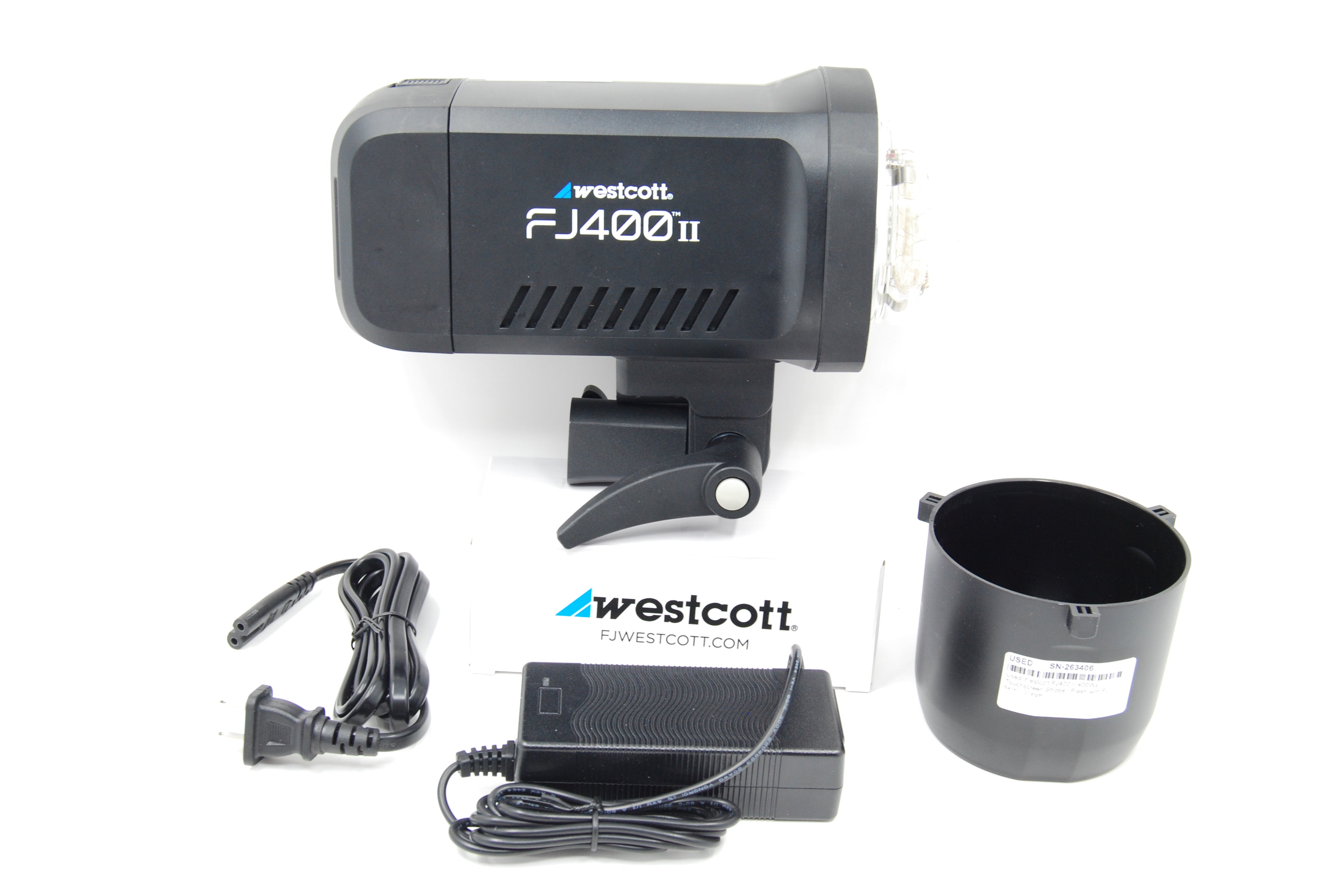 Used Westcott FJ400 II 400Ws Touchscreen Strobe / Flash with FJ Pro AC/DC Battery